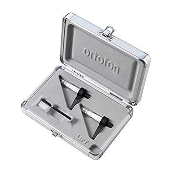 (中古品)オルトフォン DJ向けMMカートリッジ(2本組)コンコルド・スクラッチortofon Concorde MKII Twin Scratch【メーカー名】【メーカー型番】60022332【ブランド名】オルトフォン【商品説明】オルトフォン DJ向けMMカートリッジ(2本組)コンコルド・スクラッチortofon Concorde MKII Twin Scratch■カートリッジ2本セット ■シェル一体型■針先形状：円錐 ■針圧範囲：4g■出力電圧：10mV ■周波数特性：20Hz-18kHz■重量：18.5g ■交換針：Stylus PRO S MkII SCRATCH■備考：2本セットお届け：受注後に再メンテ、梱包します。到着まで3日〜10日程度とお考え下さい。当店では初期不良に限り、商品到着から7日間は返品を 受付けております。品切れの場合は2週間程度でお届け致します。ご注文からお届けまで1、ご注文⇒24時間受け付けております。2、注文確認⇒当店から注文確認メールを送信します。3、在庫確認⇒中古品は受注後に、再メンテナンス、梱包しますので　お届けまで3日〜10日程度とお考え下さい。4、入金確認⇒前払い決済をご選択の場合、ご入金確認後、配送手配を致します。5、出荷⇒配送準備が整い次第、出荷致します。配送業者、追跡番号等の詳細をメール送信致します。6、到着⇒出荷後、1〜3日後に商品が到着します。当店はリサイクル専門店につき一般のお客様から買取しました中古扱い品です。ご来店ありがとうございます。