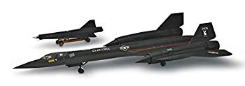 【中古】【非常に良い】アメリカレベル 1/72 SR-71 ブラックバード プラモデル cm3...