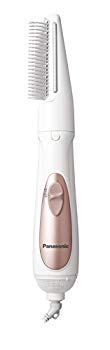 【状態　非常に良い】(中古品)パナソニック くるくるドライヤー 騒音抑制タイプ ピンクゴールド調 EH-KA2A-PN【メーカー名】パナソニック【メーカー型番】EH-KA2A-PN【ブランド名】パナソニック(Panasonic)【商品説明】パナソニック くるくるドライヤー 騒音抑制タイプ ピンクゴールド調 EH-KA2A-PN本体サイズ：長さ31.1×最大径5cm(毛先キャッチブローブラシ装着時)電源：AC100V 50-60Hz消費電力：700W(ドライ時)付属品：毛先キャッチブローブラシ,太ロールブラシ電源コード：1.7mお届け：受注後に再メンテ、梱包します。到着まで3日〜10日程度とお考え下さい。当店では初期不良に限り、商品到着から7日間は返品を 受付けております。品切れの場合は2週間程度でお届け致します。ご注文からお届けまで1、ご注文⇒24時間受け付けております。2、注文確認⇒当店から注文確認メールを送信します。3、在庫確認⇒中古品は受注後に、再メンテナンス、梱包しますので　お届けまで3日〜10日程度とお考え下さい。4、入金確認⇒前払い決済をご選択の場合、ご入金確認後、配送手配を致します。5、出荷⇒配送準備が整い次第、出荷致します。配送業者、追跡番号等の詳細をメール送信致します。6、到着⇒出荷後、1〜3日後に商品が到着します。当店はリサイクル専門店につき一般のお客様から買取しました中古扱い品です。ご来店ありがとうございます。