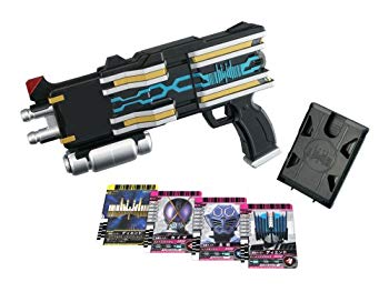【状態　非常に良い】仮面ライダーディケイド 変身装填銃 DXディエンドライバー【メーカー名】バンダイ(BANDAI)【メーカー型番】【ブランド名】バンダイ(BANDAI)【商品説明】仮面ライダーディケイド 変身装填銃 DXディエンドライバー【使用電池】単4×2（別売）【パッケージ】ヘッダー付サック箱当店では初期不良に限り、商品到着から7日間は返品を 受付けております。品切れの場合は2週間程度でお届け致します。ご注文からお届けまで1、ご注文⇒24時間受け付けております。2、注文確認⇒当店から注文確認メールを送信します。3、在庫確認⇒中古品は受注後に、再メンテナンス、梱包しますので　お届けまで3日〜10日程度とお考え下さい。4、入金確認⇒前払い決済をご選択の場合、ご入金確認後、配送手配を致します。5、出荷⇒配送準備が整い次第、出荷致します。配送業者、追跡番号等の詳細をメール送信致します。6、到着⇒出荷後、1〜3日後に商品が到着します。当店はリサイクル専門店につき一般のお客様から買取しました中古扱い品です。ご来店ありがとうございます。