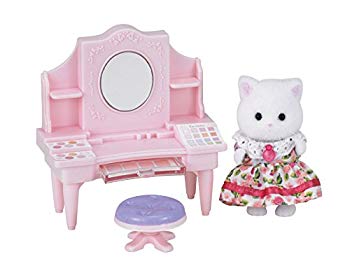 シルバニアファミリー お店 ビューティーメイクサロン【メーカー名】エポック(EPOCH)【メーカー型番】ミ-76【ブランド名】エポック(EPOCH)【商品説明】シルバニアファミリー お店 ビューティーメイクサロン本体サイズ :9×9.5×4cm主な製造国 :中国(C) EPOCH対象年齢 :3才以上この度はご来店誠に有難うございます！当店では初期不良に限り、商品到着から7日間は返品を受付けております。ご注文後のお客様都合での返品はお受けしておりませんのでご了承ください。他モールとの併売を行っておりますので、万が一売り切れの場合はご連絡させて頂きます。当店の・品は、お客様から買い取りました中古扱い品です。ご注文からお届けまで1、ご注文⇒ご注文は24時間受け付けております。2、注文確認⇒ご注文後、当店から注文確認メールを送信します。3、在庫確認⇒お届けまで3日から10日程度とお考え下さい。商品によってはお取り寄せさせていただきますので、通常よりお時間がかかる場合があります。その際はご連絡させていただきますのでご了承願います。当店は少人数運営のため、電話でのお問い合わせは受け付けておりませんので、メールにてお願い致します。ご来店ありがとうございます。
