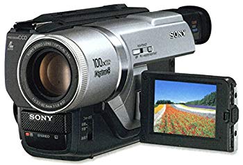 【中古】【非常に良い】SONY DCR-TRV225K ハンディカム Digital8ビデオカメラ （8mmビデオプレーヤー） w17b8b5