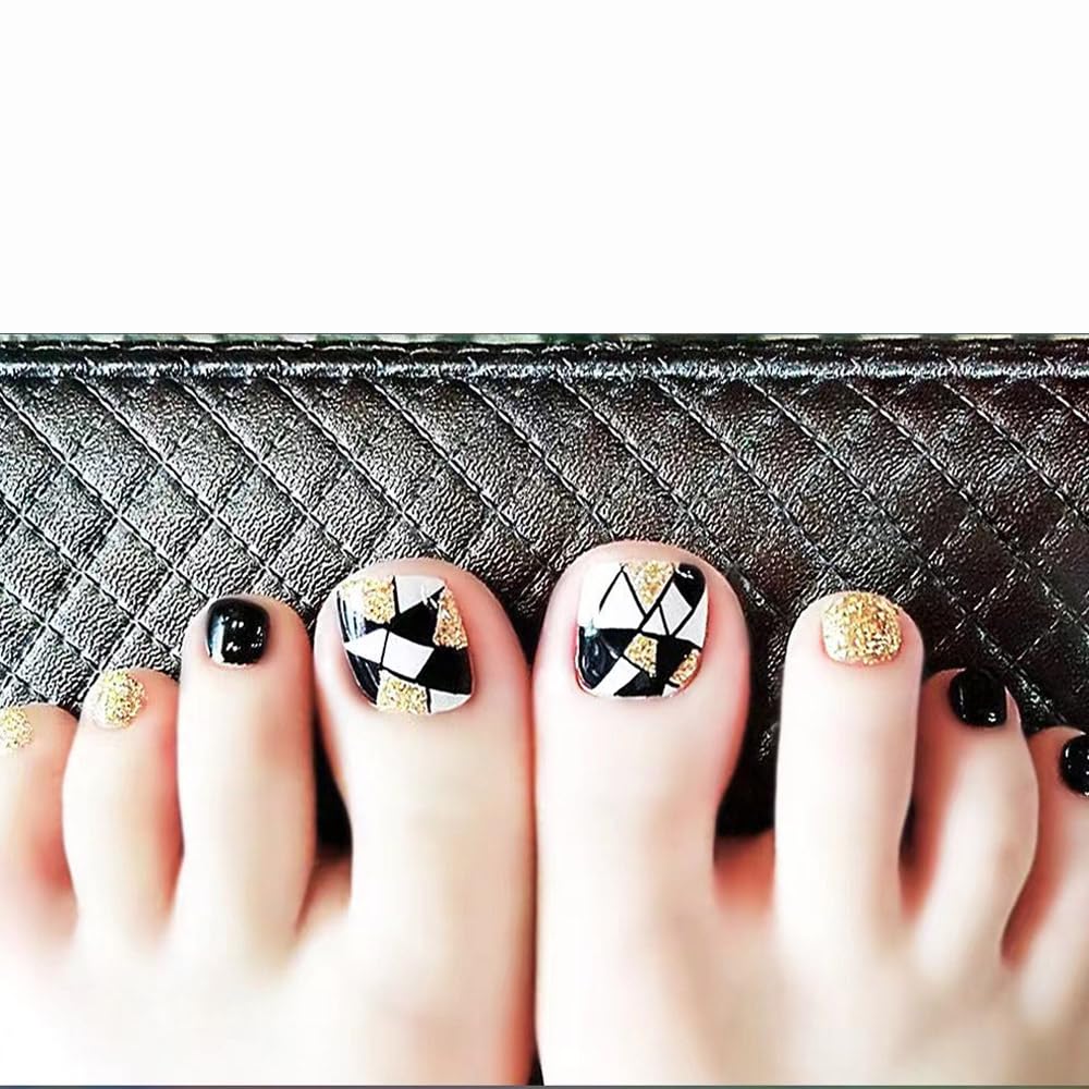 【送料無料】ジェルネイルシール 足用 24枚入 マニキュア膜付 長持ち無臭 防水 安全 貼るジェルネイル 貼って固めるグラデーション オフィスネイル キラキラ 可愛い シンプル 女性 プレゼント ツール付き さまざまな爪のサイズに適しています 色：黒い格子