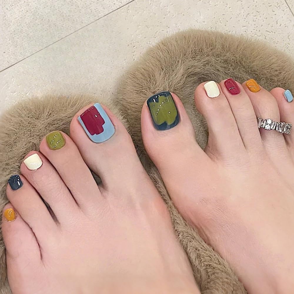 【送料無料】[YUANLIFE] ジェルネイルシール 足用 半硬化ネイルシール 硬化タイプ ネイルシール ジェルネイル 貼るだけ フレンチ ジェルネイル 手用 長持ち 無臭 防水 ショートネイル オフィスネイル ネイルピ 簡単 キラキラ 可愛い 色：JT46、サイズ：1枚合計30シール