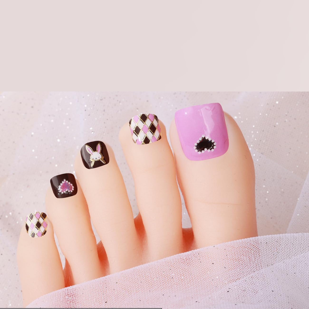 【送料無料】ジェルネイルシール 足用 2枚入 マニキュア膜付 長持ち無臭 防水 安全 貼るジェルネイル 貼って固めるグラデーション オフィスネイル キラキラ 可愛い シンプル 女性 プレゼント ツール付き 色：ピンク色，黒点