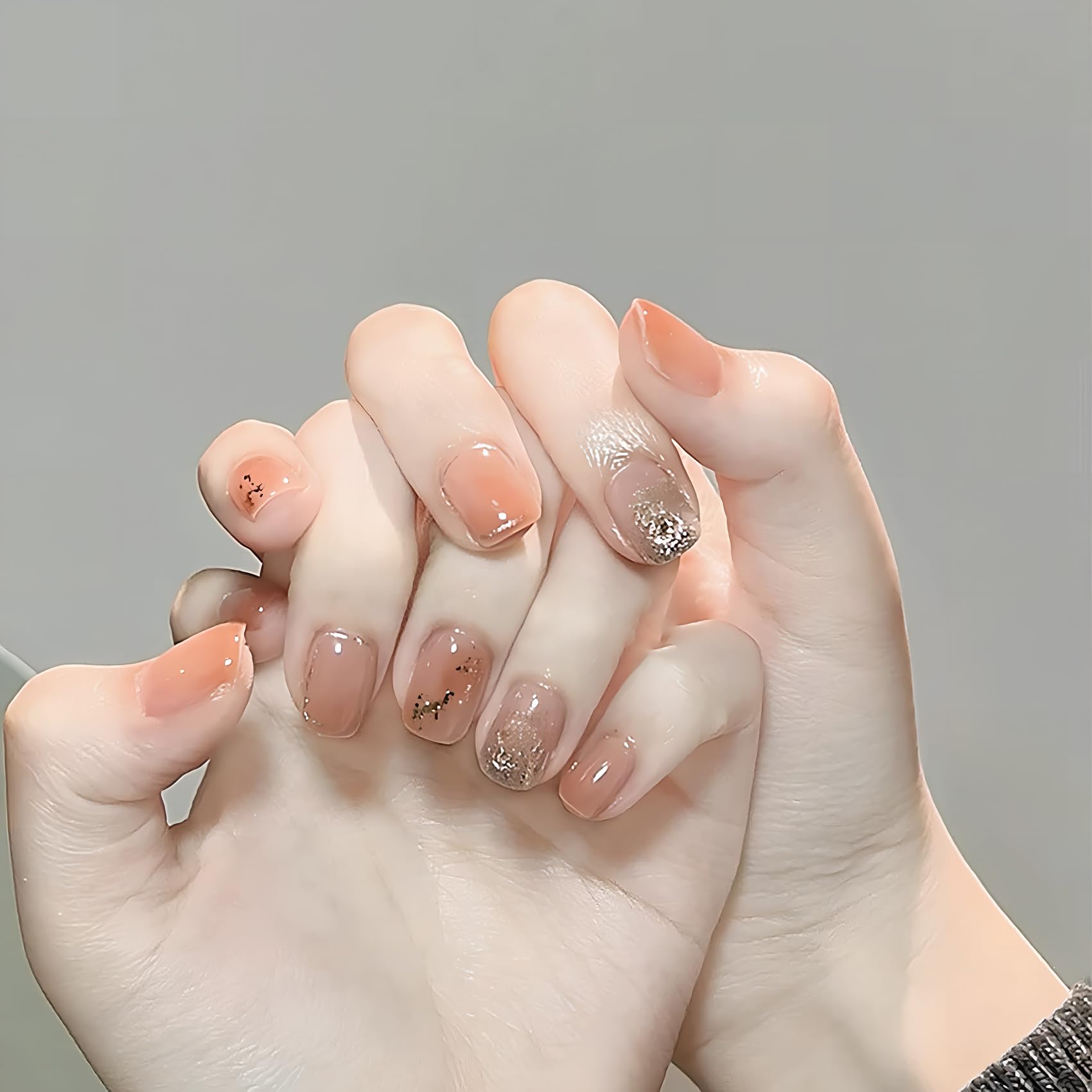 【送料無料】[ALLEVG]ネイルチップ 24枚入 赤 ネイルチップ ショート3D 秋冬 人気 和風 かわいい シンプル おしゃれ 成人式 入学式 卒業式 結婚式 パーティー 日常生活に使用できます 花嫁ネイル 光沢 色：Color68