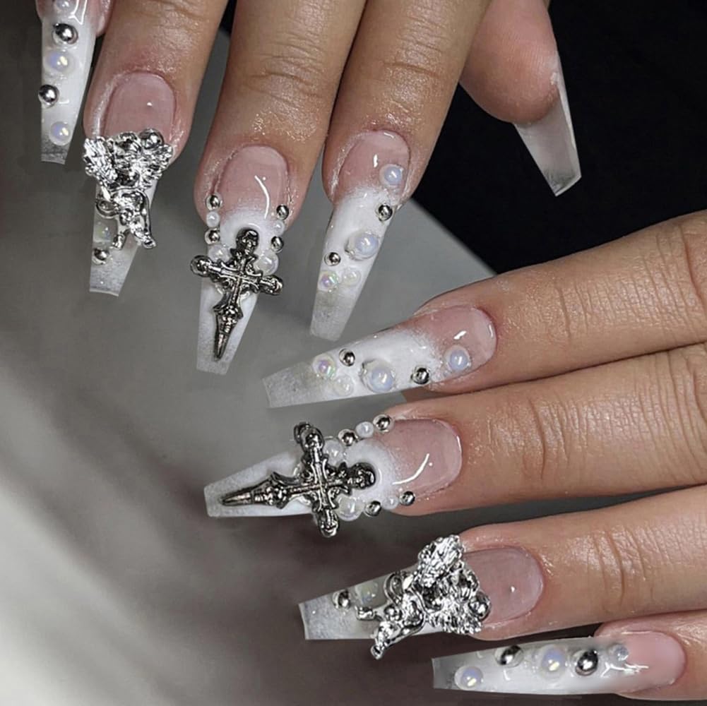 【送料無料】24枚入り Insスタイル 長さ ハロウィンネイル かっこいい女生ネイル