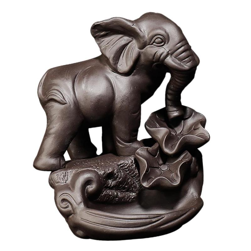 象の形をした逆流香炉の装飾