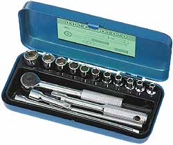 ���󥸥˥��������åȥ������åȢ�TWS-02