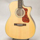 [Guild Acoustic Guitar Westerly Collection]伝統あるギルドらしさを継承しながらもコストパフォーマンスの高さを持ったと評価の高い「Westerly Collection」で、演奏性の高いOMスタイルでカッタウェイボディの「OM-140CE」です。比較的にトラディショナルなスタイルが多いウェスタリーコレクションですが、こちらはOMスタイルにカッタウェイと演奏性の高さと鳴りのバランスの良さをもった、このシリーズでは比較的にモダンなスタイルのモデルです。こちらはスプルーストップにマホガニーのサイド＆バックでオール単板のウッドマテリアルで、OMスタイルとのマッチングから気持ちの良い中音域の鳴りが魅力のモデルです。ヴィンテージスタイルのシンプルな落ち着いたルックスながらも、ギルドらしいヘッドインレイやマザーオブパールのロゼッタ等、細部にまでこだわりを感じる仕上がりとなっています。※画像はサンプルです。Body Shape : OM Orchestra CutawayTop : Solid Sitka SpruceBracing : Scalloped Sitka SpruceBack & Side : Solid African MahoganyBody Binding : IvoryNeck : MahoganyNeck Shape : C ShapeScale Length : 25 1/2″ (648mm)Nut Width : 1 3/4″ (44.5mm)Nut Material : BoneFingerboard : Indian RosewoodNumber of Frets : 20Tuning Machines : Guild Vintage Open Gear Tuners NickelHardware Finish/Plating : Nickel-PlatedTruss Rod : Single ActionBridge : Indian RosewoodSaddle : BoneBridge Pins : Ivory Colored PlasticPickguard : TortoiseshellElectronics : Guild / Fishman Sonitone with Sonicore pickupギグケース付きイケベカテゴリ_アコースティック／エレアコギター_エレクトリックアコースティックギター_GUILD_アウトレット JAN:0809870303910 登録日:2024/01/29 エレアコ ギルド