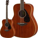 YAMAHA ACOUSTIC GUITAR FG SERIES1966年にヤマハ初の国産フォークギター「FG180」「FG150」が誕生してから、2016年で50周年を迎えます。その間、ヤマハは初心者用入門モデルからプロ用のモデルまで幅広いニーズに応えながら常に品質向上と技術革新を続け、さまざまな音楽シーンを支えてきました。2016年新たに生まれ変わった『FG/FSシリーズ』は、ラインアップの全モデルを一新。新たにデザインしたブレイシング（響棒）により中低音を強化し、さらに力強いサウンドを実現しました。そして、2種類のボディシェイプに加え、豊富なカラーバリエーションを用意し、幅広いプレーヤーのニーズに応えます。■新たにデザインしたスキャロップドブレイシングにより中低音を強化最新の技術を用いてシミュレーションと分析による試行錯誤を重ね、新たなデザインのブレイシングを開発しました。これにより、表板の耐久性を維持しながら、中低音域から低音域において、より力強い音と豊かな響きを実現しました。■好みに応じたモデルが選べる豊富なラインアップ『FGシリーズ』は伝統的なウエスタンボディのモデルです。パワフルな低音域とクリアな高音域を持つ立ち上がりの早いサウンドに、さらに磨きを掛けました。『FSシリーズ』は、小ぶりのボディと短い弦長により抜群の演奏性を誇ります。新モデルではボディを薄くし、さらに扱いやすくなりました。粒立ちの良さとふくよかさを併せ持つサウンドが特長です。また、両シリーズともに豊富なグレードとカラーバリエーションを用意しており、全23モデルから好みに応じたモデルを選ぶことができます。胴型: トラッドウエスタンタイプ胴厚: 100〜118mm弦長: 650mm表板: マホガニー単板裏板・側板: マホガニーネック: ナト—指板・下駒: ローズウッド糸巻: ダイキャスト・クローム塗装: グロス仕上げソフトケース付きイケベカテゴリ_アコースティック／エレアコギター_アコースティックギター_YAMAHA_FG SERIES_新品 JAN:4957812597388 登録日:2021/04/30 アコースティックギター アコギ ヤマハ やまは