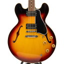 お勧め中古品！永遠の名機Gibson ES-335。人気の高いGibson Custom Shopナッシュビルメイドの1959モデルの2019年製モデルがお勧め中古で入荷です！深みのあるVintage Sunburstカラーの逸品！近年、Custom Shop製セミアコは常に品薄の状態が続いております。ぜひお見逃し無く！！いかにも良い音がしそうな風格を備えた一本。造り込みの良さで大好評のナッシュビルメイドのES-335がお勧め中古にて入荷致しました！2019年製になります。Custom Shop製は兼ねてより生産・入荷数も少なくお探しの方も多いでしょう。まさにこのスタイルの定番と言えるVintage Sunburstカラーの一本です！2019年製になります。ボディ厚はオリジナルの設計を基にした41mm程の構造で、全体の印象もややすっきりと感じさせています。プラスチックのストラップピンや、エッジが丸く加工されたABR-1ブリッジ等もギター全体を雰囲気良くオールドライクに引き立てていますね！ES-335は、ジャズ系からロック系など様々なジャンルでユーザーが多い人気モデルです。芳醇なボディ鳴りをリニアに受け止めてくれるネックシェイプは、しっかりとしつつも弾きにくさを感じさせない仕上がりとなっております！ネックやフィンガーボードのハイドグルーフィットや、チューブレストラスロッドももちろん採用されています。1959年タイプのヒストリックモデルらしくディープジョイント、バンブルビーキャパシターを採用。この年代の特徴でもあるくり貫きが小さく、リアPUの配線穴がドリルで空けられた構造のセンターブロックによるソリッドな鳴り、そして59スタイルのしっかりとしたネックグリップとの組み合わせから生まれる、太くふくよか、それでいてタイトで明瞭な輪郭感がオールマイティに幅広い場面での活躍が期待できます！ウェイトは約3.54Kgになります。使い易くも芯のあるトーンをご堪能頂けるバランスです。伸びやかでコクのある59モデルらしいトーンを生み出しております！ピックアップにはMemphisファクトリーで開発されたMHS Humbuckerを搭載。Gibson Custom Shopが贈る最高峰ラインナップのハイクォリティなギターの鳴りを忠実に引き出す、低出力ながら艶のあるヴィンテージライクなトーンが存分に堪能出来るピックアップです。残念ながら現在は生産終了のアナウンスが出ております。。セミアコースティックギターと言えば誰しもが思い浮かべる名機ES-335はブルージーかつ大人の雰囲気を合わせ持ったギターですが、実はクリーン・クランチはもちろん、ホットにドライブさせてもしっかりと受けとめてくれるオールマイティで懐の深いギターです。往年のセッションマン達がこぞって使用していたのも頷けますね！リッチな音色と風合いで人気の高いナッシュビル製です！今回、お勧め中古が入荷致しました！2019年製になります。細かいスリ傷や弾き傷、バックル傷、パーツのくすみは見受けられますが、すぐにご使用出来る、お勧めコンディションの一本です。ピックガードとリアのエスカッションの右側の弾き傷、トーンノブとフロントトーンノブ内部のクラック、6弦側と1弦側の指板バインディングのクラック、ヘッド全体の傷、ボディバックのボディバックのバックル傷が見受けられますが、いずれもプレイアビリティ、動作に支障ございません。フレットもローフレットに僅かな頭の削れは見受けられますが、現状のご使用に問題ございません。約9割9分残りといった所です、ナットも現状のご使用に問題ございません。トラスロッドも通常の調整に問題ございません。ウェイトは約3.54kgです。使い易くも芯のあるサウンドを生み出すバランスです。付属品はブラウンハードケース、認定証、Gibson Gold Warranty、日本語取扱説明書、シリアル入りタグになります。ハードケースの鍵は付属しておりません。是非、この機会をお見逃し無く！S/N A 99123Weight≒3.54kg付属品 ブラウンハードケース、認定証、Gibson Gold Warranty、日本語取扱説明書、シリアル入りタグ。※ハードケースの鍵は付属しておりません。■Body : 3-Ply Maple / Poplar / Maple Top ， Back & Rims■Neck : 1-Piece Mahogany Neck with Long Neck Tenon■Fingerboard : Rosewood ，22frets■Scale Length : 24.75■Bridge : ABR-1 Non Wire ■Tailpiece : Lightweight Aluminum Stopbar Tailpiece w/Long Stud■Tuners : Kluson Green Keys■Pickups : MHS Humbucker■Controls : 2 Volume 、2 Tone 、3-Way Selector SW※当店の取り扱い商品は中古の1点限りのご用意となります為、誠に勝手ながらご注文のお客様優先でのご案内とさせて頂きます。お問い合わせやお取置きのご依頼の際は予めご了承下さいますようお願い致します。イケベ楽器店Website以外の商品ページをご覧のお客様は、「取扱店舗の商品ページを見る」または「楽器店の購入ページへ」よりご注文下さい。★★★★★★★★★★★★★★★★　イケベUSEDギターズ ゲット★★★★★★★★★★★★★★★★楽器を安く買うなら「ゲット」楽器を高く売るなら「ゲット」！！中古楽器を渇望しています！！楽器が常時足りません！ご不要なギターの売却をお考えの方、常に高額査定にて買取強化中です！お気軽にお問い合わせください！もちろん、随時お買い得品も入荷中！お得なギターをお探しの方も必見です！★★★★★★★★★★★★★★★★イケベカテゴリ_ギター_エレキギター_Gibson_Custom Shop_ユーズド JAN:2500010142649 登録日:2023/11/06 エレキギター ギブソン カスタムショップ