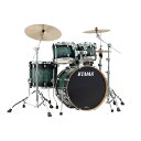 Starclassic Performer 4pc Drum KitStarclassic Performer シリーズは、シェル材やハードウェアを時代のニーズに合わせて見直し、進化させたことで、 Starclassic のもつ「優れたシェル鳴り」はそのままに、お求めやすい価格を実現したドラムセットです。バランスの取れたクリアでパンチのあるサウンドを奏でるメイプルバーチのハイブリッドシェルに加え、ホルダー部が左右独立して稼働し、幅広い可動範囲を実現した、新開発の MTH800 タムホルダーを採用。お求めやすい価格を実現しながらも、プロドラマーをも満足させるサウンドを目指した新しいシリーズのドラムセットです。＜主な特徴＞●Shells (Maple/Birch)シェル材には、内側の 2ply にメイプルを、外側にバーチを組み合わせたハイブリッドシェルを採用。メイプル材の持つウォームで音抜けの良いシェル鳴りに、バーチ材のはっきりした音像とソリッドなアタックを加えることで、バランスの取れたクリアでパンチのあるサウンドを実現します。●MTH800 Tom Holderホルダー部が左右独立して稼働し、幅広い可動範囲を実現した、新開発のダブルタムホルダーを採用しています。また、可動する側のホルダー部は取り外しが可能で、シングルタムホルダーとしてご使用いただくことが可能です。●Die-Cast Hoops高い剛性を持つ亜鉛ダイキャスト製フープが、ヘッドとフープの接触面を常に垂直に保ちシビアなチューニングにも敏感に対応します。基音のはっきりしたパワーのあるサウンドも大きな魅力。●Star-Cast Mounting Systemタムマウントには、Star-Cast Mounting System を採用。タムタムのシェルの鳴りを妨げないように、フープ部分を手で掴んで持った状態 を想定し、フープ上の 3 点から防振ゴムを介して支持されたアームプレートにタムタムをマウントする方式を採用。ヘッドからの振動を他のパーツに逃がさず、シェルに効率よく伝達します。●EVANS Heads打面ヘッドには、耐久性と表現力に優れた EVANS G1 コーテッドヘッドを採用（バスドラムは EVANS EQ4 クリアヘッド）。オープンで明るく、倍音豊かなサウンドを得られます。＜セット内容＞22×16 Bass Drum w/Tom Holder Mount10×8 Tom Tom12×9 Tom Tom16×14 Floor TomMTH800 Double Tom Holder＜スペック＞シェル：TT/FT - 6mm，4ply Birch + inner 2ply Maple / BD - 7mm，5ply Birch + inner 2ply Mapleフィニッシュ：Molten Steel Blue Burst (MSL)フープ：TT/FT - Die-Cast Hoop / BD - Wood Hoopラグ：MSL-SCTタムマウント：Star-Cast Mounting Systemドラムヘッド：TT/FT - EVANS G1 Coated，TAMA Original Power Craft II/ BD - EVANS EQ4 Clear，TAMA Original BlackMade in China※画像はイメージです。スネアドラム、シンバル、タムホルダー以外のハードウェアは別売となります。イケベカテゴリ_ドラム_ドラムセット_TAMA_新品 JAN:4549763273475 登録日:2021/04/20 ドラムセット ドラムキット タマ