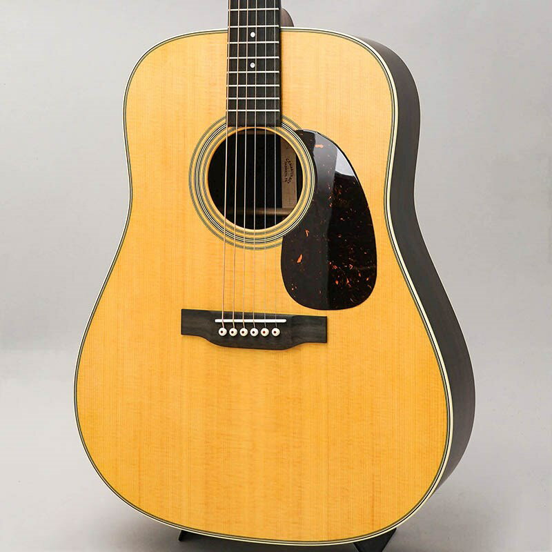 MARTIN D-28 SATIN