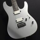 Tim Henson (Polyphia) New Signature Model feat. Fishman PUAZシリーズをベースにFishmanピックアップを搭載し、Tim本人がTree of Deathと名付けた、指板インレイ・デザインが印象的な、Tim Henson (Polyphia)新シグネチャー・モデル！！■AZ Oval C Roasted Maple neck加熱処理されたメイプル材をネックに使用しています。加熱処理をすることで、形状安定性、反りに対する耐久性、耐水性、温度変化に強いといった特徴を持っています。ネック裏はサテンフィニッシュで仕上げ、スムーズな弾き心地を提供します。自社・他社問わず数十種類のギターのネック・グリップを計測、分析して完成したオリジナル・ネック形状です。指板とネックの接着面から指板エッジにかけてなだらかに落とし込むようにシェイピングし、指板エッジを丸めたコンフォート・グリップです。ボールミル加工によって正確に且つ確実にその形状を再現しています。ネック幅はナットで42mm、24フレットで57mmに設定し、ロー・フレット部では握り込みやすさ、ハイ・フレット部にかけては親指をネック裏に置くクラシカル・スタイルでの演奏性を特に配慮した形状となっています。■Stainless Fretsメンテナンス製に優れ、音の立ち上がりが早く、コード弾きでも分離が良く、単音弾きでもクリアな出音が特長です。■A shallow body back contour and Super All Access Neck Jointコンテンポラリーなデザインを目指したオリジナル・ボディ形状です。Ibanezの代表機種であるSを想起させる、薄く仕上げたボディ・コンターと大きめのエルボー・コンターは、プレイヤーとギターとの一体感を生み、演奏性向上にも大きく貢献します。ボディのくびれを深くすることで抱えた時やステージ上での取り回しが良く、高い演奏性を実現しています。ボディ表面はR3mm、裏面はR8mmと表裏で角Rを変えており、座位/立位に関わらずギターを抱えた瞬間にフィット感が感じられるエルゴノミックな設計です。ボディ裏面から8mmの高低差で段彫りし、さらにネックとの接合部を球面に仕上げることで高い演奏性を実現したSuper All Access Neck。低音弦側のカッタウェイを浅めに設計し、ボディとネックとの設地面積を最大化することで、高い演奏性を保持しながらもサスティーンとレゾナンスの良さをも両立しています。またホーンとカッタウェイはIbanezの代表機種であるRGを彷彿とさせる、抉りの大きな形状。ハイポジションでの弾きやすさを実現しています。■Luminescent side dot inlay照明などでめまぐるしく変化する演奏環境に対応してくれる、高い視認性を誇るの蓄光材ドット・ポジションを採用。暗いステージの上でも自分の弾きたい音を見失うことはありません。■Fishman Fluence Tim Henson Signature Series pickupsアグレッシブなリード、バッキングサウンドからシングルコイルのクリーンのようなサウンド、更にはアコースティックギターのようなサウンドまで、幅広いサウンドを奏でられるTim Hensonシグネチャーピックアップ。〇Neck PickupVoice 1:太く滑らかなネックポジション・ハムバッカーサウンドVoice 2:ナイロン弦ギターの代わりとなるほどにクリーンなサウンドVoice 3:滑らかなネックポジション・シングルコイルサウンド〇Bridge PickupVoice 1:リードトーンに最適な、Fishman標準Voice 1を改良したサウンド。Voice 2:Timが好みのブリッジポジション・ハムバッカーサウンド。Voice 3:ネックポジションピックアップのコイルと組み合わせた、Timが理想とするシングルコイルサウンド。■Gotoh T1502 tremolo bridge with Steel saddles 10.5mm string spacing Snap and hold arm socket多くのプレイヤーやブランドから、トレモロ・ブリッジの決定版として定評のあるGOTOH 510ブリッジを、IbanezとGOTOHとのコラボレーションで新生させたブリッジです。立ち上がりが良さと、タイトなサウンドを実現する切削スチール製サドルと亜鉛ダイキャスト製のイナーシャ・ブロックを採用し、コード・ワークでの音の分離感の良さも特徴としています。弦間ピッチは10.5mmのナロー・スペーシング設計で、スキッピングやハイブリッド・ピッキングを多用するプレイヤーが要求する、弦間をまたいだピッキングのしやすさを追求しました。また、Ibanez Edgeトレモロのアームや、ウルトラ・ライト・トレモロ・アームも流用出来るアーム・ソケットを採用。従来のアームの様に回し入れることなくスナップ・インでアームを装着できます。プレイヤーの好みに応じて、アーム角度の固定開放を可能にしたアーム・トルクアジャスト機構も搭載しています。加えて、スタッドに埋め込まれたイモネジでがっちりと固定することで、チューニングのスタビリティやレゾナンスに大きく貢献するスタッド・ロック機構をも標準装備しています。スムーズなアーミングやアームアップが可能な2点支持フローティングを採用しています。■Graph Tech nutすべりの良いチューニングの安定性を誇るGraph Tech製のナットを採用。クリアなサウンドとサスティーンの良さを両立しています。■Gotoh MG-T locking machine headsチューニングのスタビリティに定評のある、Gotoh製マグナムロック・マシンヘッドを搭載。※画像はサンプルです。製品の特性上、杢目、色合いは1本1本異なります。Neck type: AZ Oval C Roasted Maple neckBody: American Basswood bodyFretboard: Ebony fretboard w/Tree of Death inlay & Luminescent side dot inlayFret: Jumbo Stainless Steel fretsTuning machine: Gotoh MG-T locking machine headsNut: Graph Tech nutBridge: Gotoh T1502 tremolo bridgeNeck pickup: Fishman Fluence Tim Henson Signature Series (H) neck pickupBridge pickup: Fishman Fluence Tim Henson Signature Series (H) Bridge pickupControls: 1 Volume， 1 Tone(Push: Voice 1，3/Pull: Voice 2，3)，5-way lever switchOther switches: Fishman Fluence Voicing switch on tone control (push/pull)for Tim Henson Signature Series pickupsHardware color: ChromeStrings gauge: .010/.013/.017/.026/.036/.046Neck DimensionsScale: 648mm/25.5Width at Nut: 42mmWidth at Last Fret: 57mmThickness at 1st: 20.5mmThickness at 12th: 22.5mmRadius: 305mmRギグバッグ付属イケベカテゴリ_ギター_エレキギター_Ibanez_新品 JAN:4549763344618 登録日:2023/07/17 エレキギター アイバニーズ イバニーズ