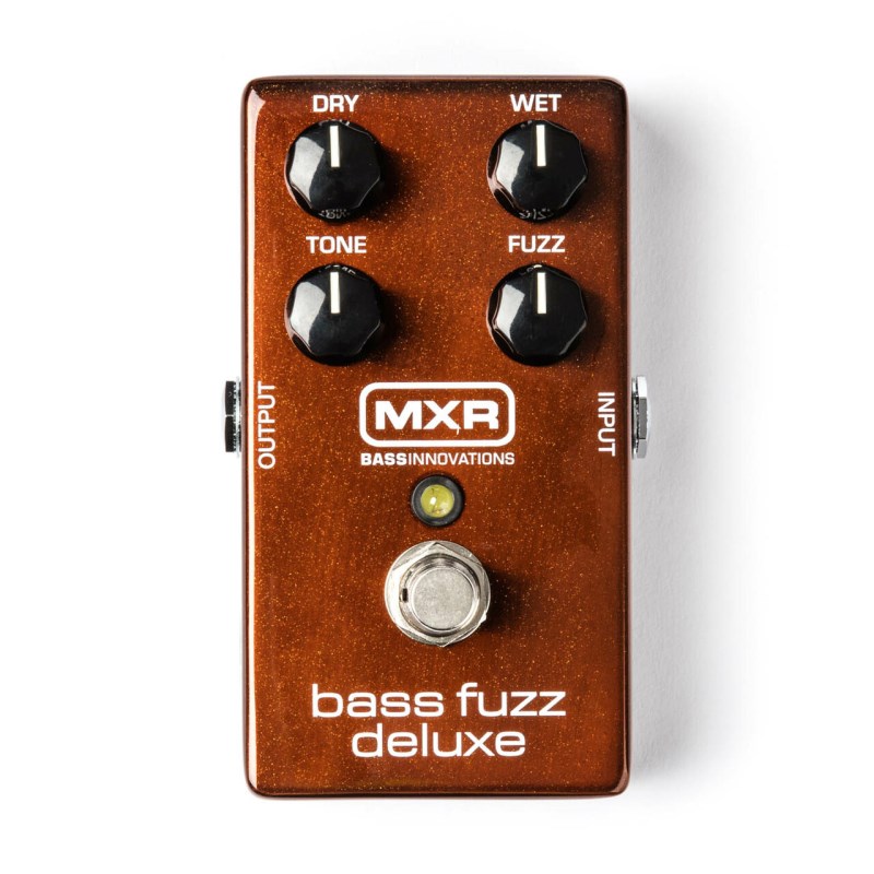 Bass Fuzz Deluxeベーシストの間でも評判の高いMXRのコンパクトエフェクターからベース専用ファズが登場！原音とファズ音の量を独立して調整できるツマミ、ドライヴとウェットにファズ、トーンツマミ計4つのコントロールによって深い荒々しいファズサウンドから独特の倍音感をもったオーバードライヴ的なサウンドまで幅広いサウンドメイクが可能となっております。イケベカテゴリ_エフェクター_コンパクトエフェクター_MXR_Bass Pedal_新品 JAN:0710137056619 登録日:2012/03/23 エフェクター コンパクトエフェクター ストンプボックス