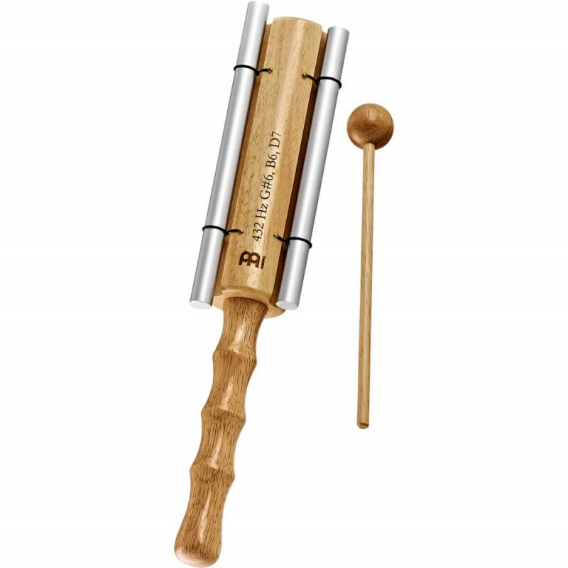 ■商品紹介Three Tone Energy ChimeMeinl Sonic Energy スリートーン・エナジーチャイムは、三連のエナジーチャイムの清らかな和音を楽しめるアイテムです。ラインナップには432Hz基準と440Hz基準どちらのものもあり、演奏者の好みや他の楽器との兼ね合いなど、場合によって使い分けることが可能です。木製マレットが付属します。チューニング:A4/a' 432 Hz; Diminished triad: G#6， B6， D7素材：Silver anodized aluminum alloy; Siam Oak検索キーワード：イケベカテゴリ_パーカッション_チャイム_MEINL_新品 SW_MEINL_新品 JAN:0842960112160 登録日:2025/04/05 パーカッション マイネル