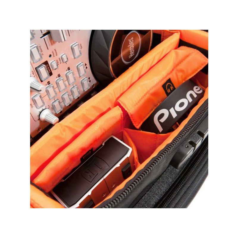 U9880BL/OR Ultimate Digi トロリー To Go Black/Orange UDG (新品)