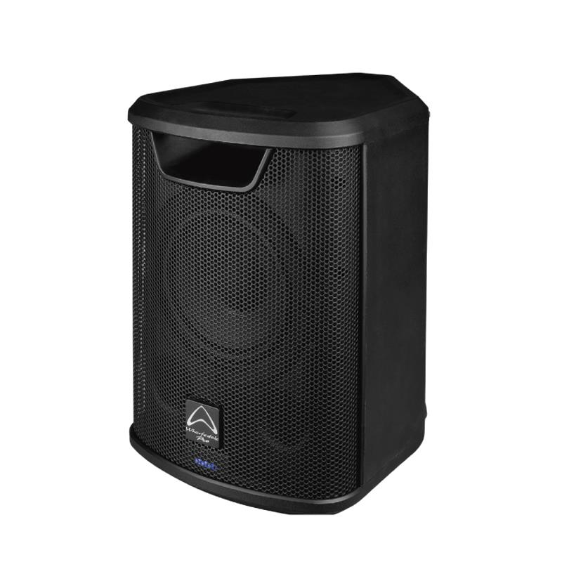 ■商品紹介★ポータブル・バッテリー駆動ラウドスピーカー★Wharfedale Pro ポータブルPAスピーカー「EZ-6A」は、電源が確保できない環境でも本格的なサウンドクオリティを求めるプロフェッショナルのために設計された、新世代のポータブル・バッテリー駆動ラウドスピーカーです。両モデルとも同軸ドライバーを採用しており、設置方法に左右されない均一なカバレージと、明瞭でフォーカスの高いサウンドを実現します。EZ-6Aは6.5インチ同軸ドライバーを搭載し、重量6.5 kgのコンパクトな筐体ながら最大110 dB SPLの出力を実現。なお、本製品には専用ツアーバッグが付属します。■最大約6時間の連続駆動 大容量リチウムバッテリー大容量リチウムバッテリーを内蔵し、最大約6時間の連続駆動が可能。屋外イベントやストリートパフォーマンスなど、電源のない場所でも高品位なサウンドを提供します。■同軸ドライバーとFIR DSPによる高精細サウンド同軸ドライバー設計により、低域と高域の音源を一点から放射することで、均一で自然なサウンドカバレージを実現。さらにFIRフィルターを採用したDSPを組み合わせることで、位相特性に優れた高精度な音響処理を行い、ポータブルスピーカーでありながらクリアでフォーカスの高いサウンドを再生します。■TWS Bluetooth機能搭載TWS（True WirelessStereo）Bluetooth機能により、2台のスピーカーをワイヤレスで接続したステレオ再生にも対応し、より広がりのあるサウンドシステムを手軽に構築できます。■ツアーバッグ付属移動時の保護と持ち運びやすさを考慮した専用ツアーバッグが付属しています。【EZ-6Aの主な仕様】型式：6.5″ アクティブ構成：2Way同軸感度(2.83V / 1m)：88dB最大SPL @1 m：115dB周波数特性(+/-3dB)：60Hz-18kHz低域トランスデューサー：6.5″LF Power (RMS)：60W高域トランスデューサー：1.35″HF Power (RMS)：40Wボイスコイル (mm / インチ)：1.52″指向角度：90° × 90°ウェーブガイド形状：定指向性ロケーションモード：フロア / ポール定格出力：200 W Peak ，100 W 連続(60 W LF + 40 W HF)連続使用時間：最大10時間充電時間：4時間未満Bluetooth：Bluetooth 5.3入力：2 × XLR/TRSコンボ（バランス）、1 × 3.5 mmジャック、1 × 6.35 mmジャック（バランス）出力：1 × XLR LINE OUT（バランス）、1 × USB Type-A充電ポート、1 × USB Type-C充電ポートLink：XLRポールマウント：35mm本体寸法 HxW(Front/Rear)xD (mm)：335 × 239 × 287本体重量：6.5 kg※初期不良について製造工程で細かなキズやよごれが残る場合がございます。また、ツマミ類、スイッチ類の感触および反応にわずかに差異が発生する場合がございます。これらの点は「商品の仕様」とご容赦願います。初期不良または修理にて製品をお預かりし、メーカーサポートにて症状確認の結果、製品仕様内の症状であった場合、製品はそのままお戻しさせていただきますため、あらかじめご了承ください。---※店頭、または通信販売にて売却後、敏速な削除は心掛けておりますが、web上から削除をする際どうしてもタイムラグが発生してしまいます。万が一商品が売切れてしまう場合もございますので予めご了承ください。検索キーワード：イケベカテゴリ_配信機器・ライブ機器_PAスピーカー_パワードスピーカー_Wharfedale Pro_新品 SW_Wharfedale Pro_新品 JAN:4571150487226 登録日:2026/08/08 ワーフデールプロ