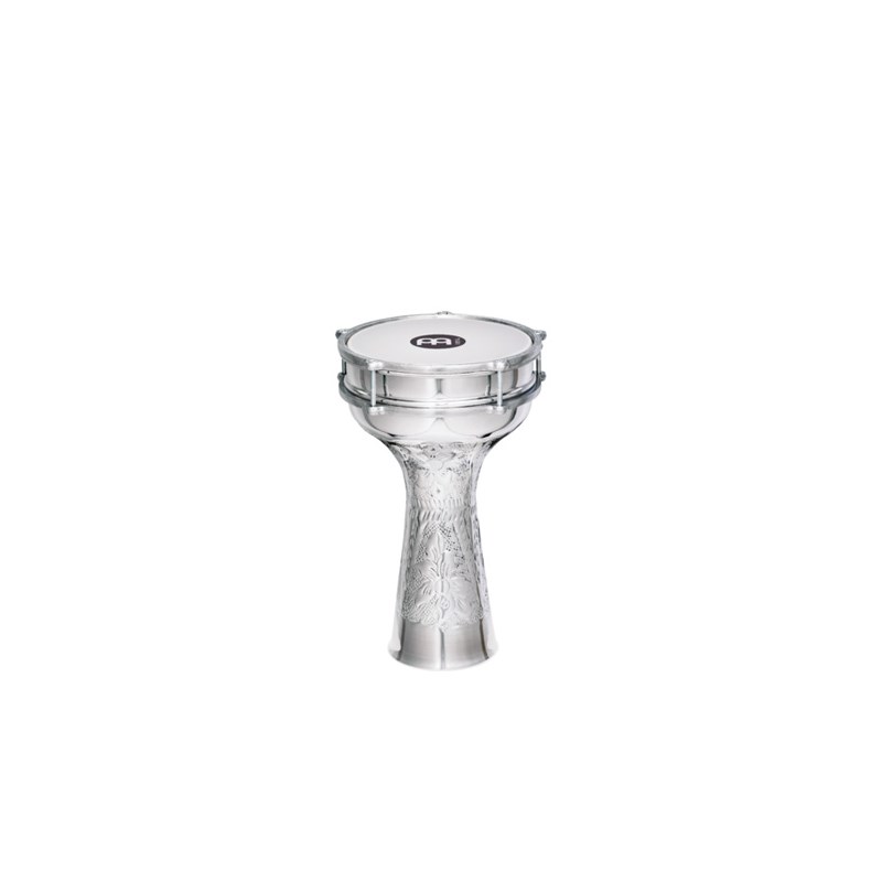 ■商品紹介MEINL/ダラブッカこちらはアルミ材を使用し、ハンドハンマリングによる彫刻を施したモデルです。軽量で持ち運びやすいので、気軽にご使用いただけます。＜スペック＞■材質：アルミ■ヘッド：プラスティック■サイズ：直径8×高さ14-1/2■付属品：チューニングキー検索キーワード：イケベカテゴリ_パーカッション_ダラブッカ_MEINL_新品 SW_MEINL_新品 JAN:0840553020564 登録日:2014/06/05 パーカッション マイネル