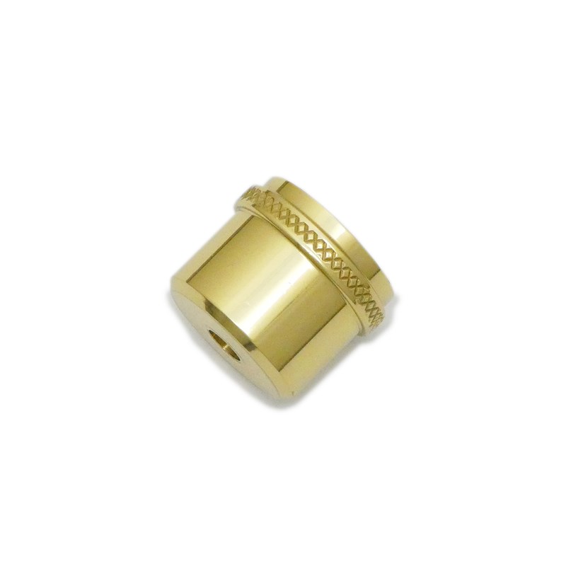 ■商品紹介CAROL BRASS(キャロルブラス) XXXX heavyweight bottom cap 3/4 CL(トランペット用 ヘビーウェイト ボトムキャップ )※トランペット用のヘビー バルブ キャップとなります。コルネットやフリューゲルホルン、ポケットトランペットなどにもご利用頂けます。また、個体差などにより装着が難しい場合もございます。検索キーワード：イケベカテゴリ_管楽器・吹奏楽器_トランペット用アクセサリ_パーツ（純正・カスタム）_CAROL BRASS_新品 SW_CAROL BRASS_新品 JAN:2500260025785 登録日:2024/08/01 キャロル キャロルブラス きゃろる