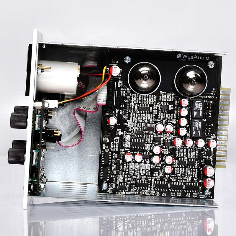 イケベ楽器楽天ショップの【お取り寄せ商品】_RHEA(API500シリーズ)(ウェスオーディオ)(ステレオ・チューブ・コンプレッサー)【国内正規品】 WesAudio (新品)｜アングル3