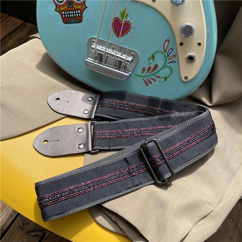 ラメストライプギターストラップ tsundrum_chan (新品)