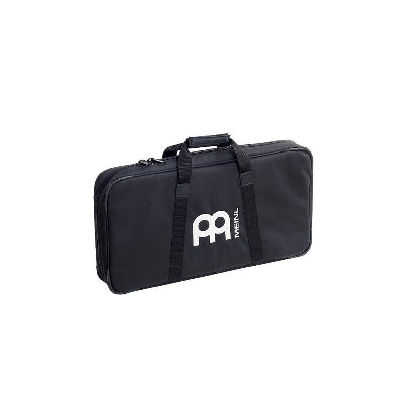■商品紹介【Chime Bag / チャイム・バッグ】マイネルの全てのバーチャイムを2つ収納できるナイロン製バッグ。内部にセミハードの仕切り板が付いており、2本のバーチャイムがぶつからないよう配慮されています。また、バーが絡まないように本体をケースに固定できるストラップも付属。持ち運びがしづらいバーチャイムを楽々運搬できます。サイズ：W600mm×D50mm×H300mm 検索キーワード：イケベカテゴリ_パーカッション_パーカッションケース_MEINL_新品 SW_MEINL_新品 JAN:0840553058499 登録日:2009/12/02 パーカッションケース マイネル