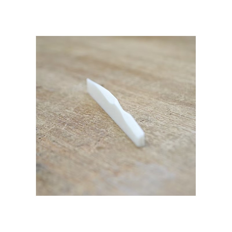 マーチンサイズ 水牛骨サドル オクターブ付き 85×10×3 Birdland (新品)