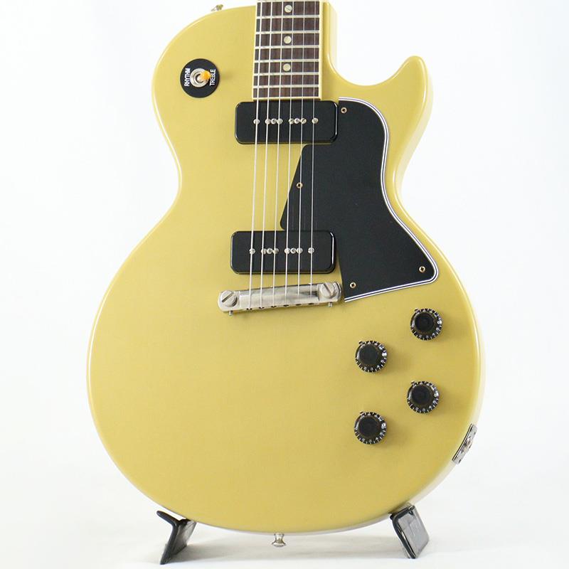 ■商品紹介Gibson Custom Shop製1957 Les Paul Specialが入荷しました！長きに亘り培われた高い製作技術と飽くなき探究心、厳選されたマテリアルにより至高のエレキギター・ベースを製作するために1993年に立ち上げられたGibson Custom Shop。現在もなお昔ながらのハンドクラフト製法と、徹底的に追求したヴィンテージの知識から製作されたカスタムショップ・ラインナップは、他所の追従を許さないほどの見事な作りとなり、プレイヤーの内に秘めるインスピレーションを際限なく沸き立たせてくれる最高の愛機となるでしょう。1955年に誕生したLes Paul Special。ステューデント・モデルであるJuniorとは異なり、2基のPUを搭載、Les Paul Specialのシルクスクリーン、ネックのバインディング装飾などグレードアップした仕様。ネック・ボディ材には厳選されたソリッド・マホガニー材を採用。マホガニーボディ、マホガニーネックとシンプルな組み合わせにより、手にした瞬間に只者ではないオーラーをビンビンに感じる個体に御座います！弾き手の左手とお腹に伝わる心地よいバイブレーションが、単純なソリッドサウンドではなく、シングルコイルでありながら倍音による太く厚みのあるサウンドをアウトプットしてくれます！そんな豊かなボディ鳴りを出力するピックアップは、Custom Soapbar P90を2基搭載。レギュラーラインのPUとは異なり、よりタイトにチューンアップされたP90シングルコイルは、適度な枯れと絶品の歯ギレの良さを演出。搭載されたラップアラウンドブリッジがもたらす芳醇で空気感のあるナマ鳴りと、まるで弾き手とギター本体を一体化させるような独特なテンション感が加味し、耳に障るトレブリーさが緩和され、気持ちの良いバイト感をアウトプットしてくれます。コントロールは2Vol、2Tone仕様にペーパーオイルコンデンサーを装備。ボリューム・カーブの効きは素早く8メモリ辺りからゲインが退き、手元の操作でクリーンサウンドからドライブサウンドまでを自在に操ることができます。トーン・コントロールに関しては、5メモリまではアタック感が残り、お好みのソリッド感を作ることが可能となります。シングルコイルですがフェンダー系よりも太く、Les Paul Standardよりもソリッドなサウンドは、個性的なミュージシャンに人気の高いモデルです。Les Paul Standardよりも軽量な為、ソングライターからの支持も多い1本です。ストップバー・ブリッジによるダイレクト感のある生鳴りがクランチ時のコード感に一役買っており、細かい調整はできないながらシンプルで扱いやすい点も人気のポイントと言えるでしょう！国内でも絶大な人気を誇るLes Paul Special！！今もなおロックシーンを切り裂くその実力を、是非お見逃し無く！！■仕様詳細■Weight≒3.85kg■S/N: 7 51836BodyBody Material: 1-Piece Solid MahoganyBinding: Fingerboard 1-Ply CreamWeight Relief: NoneFinish: Nitrocellulose VOS (Vintage Patina)NeckMaterial: Solid MahoganyProfile: 50s Rounded Medium CScale Length: 24.75 / 628.65mmFingerboard Material: Indian Rosewood， Hide Glue FitFingerboard Radius: 12Number Of Frets: 22Frets: Authentic Medium-JumboNut Material: NylonNut Width: 1.69 / 42.85mmEnd of Board Width: 2.24 / 56.89mmInlays: Pearloid DotJoint: Long Tenon， Hide Glue FitHardwareFinish: NickelTuner Plating: NickelTailpiece: WraparoundTuning Machines: Kluson Strip with White ButtonsPickguard: Black Multi-PlyTruss Rod Cover: Authentic Stepped 2-PlyControl Knobs: Black Top HatsElectronicsNeck Pickup: Custom Soapbar P-90Bridge Pickup: Custom Soapbar P-90Controls: 2 Volume， 2 Tone， CTS 500K Audio Taper Potentiometers， Paper-in-Oil Capacitorsカスタムショップ・ハードケース、認定書、他付属検索キーワード：イケベカテゴリ_エレキギター_レスポールタイプ_Gibson_Custom Shop_新品 SW_Gibson_新品 JAN:4580228787373 登録日:2026/01/28 エレキギター ギブソン カスタムショップ