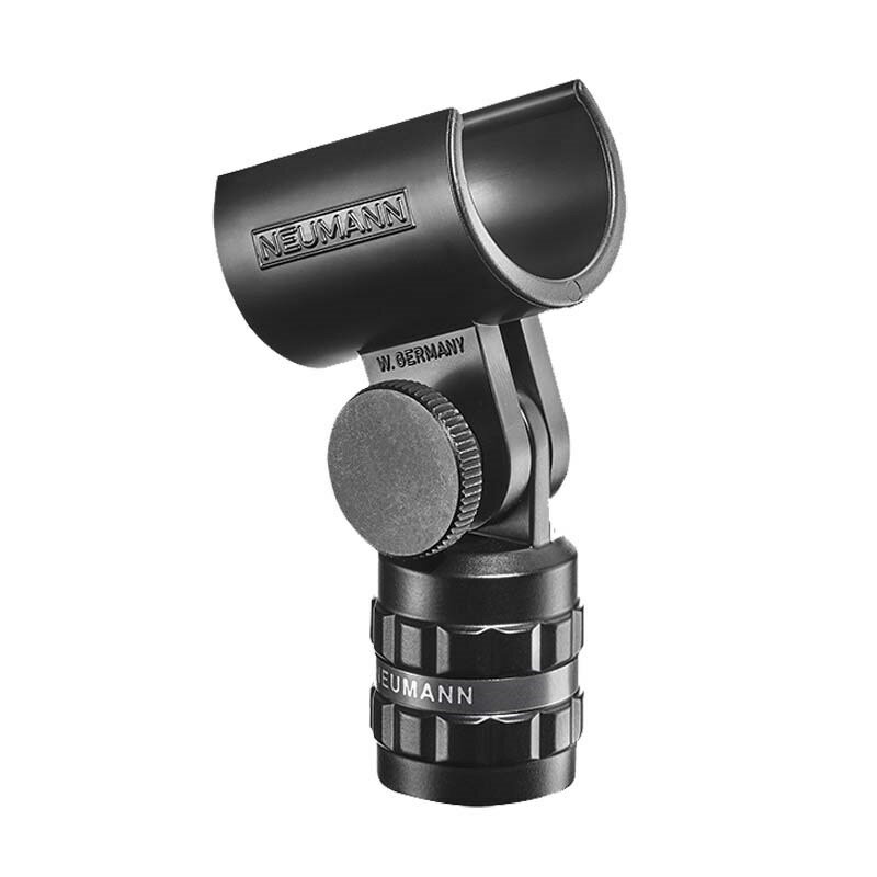 ■商品紹介ミニチュアマイク用のプラスチッククランプ付きのスイベルマウントミニチュアマイク用のプラスチッククランプ付きスイベルマウント。5/8-27 のメスネジと、1/2 と3/8 のスタンドに接続するためのネジアダプターが付いています。検索キーワード：イケベカテゴリ_レコーディング_マイクアクセサリ_その他マイクアクセサリー_NEUMANN_新品 SW_NEUMANN_新品 JAN:4006087086131 登録日:2025/04/24 ノイマン のいまん
