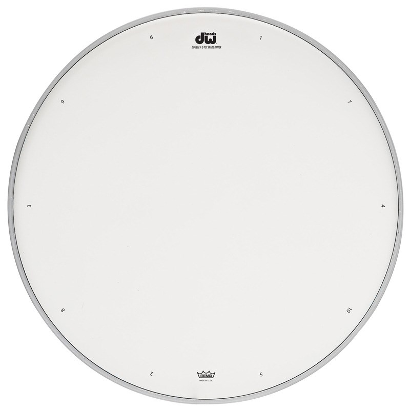 ■商品紹介DWスネアヘッド【Made in USA！AA 2プライ・コーテッド・ヘッド、登場！】DW AA コーテッド・ヘッドは、丈夫な「Dupon Aフィルム」に、Remoの特許である「Crimplock（クリンプロック）・ハイテンション・カラー」を採用した、DWの初の2プライヘッドです。クリンプロックは、通常のRENOヘッドの接着方式と、アルミ折込との2つの方法を併せ、高い剛性を提供します。そのサウンドは、暖かみあるトーンと、様々なチューニング方法や音楽スタイルに十分な、アタック感を提供します。 スネア用ヘッドの外周部には、チューニングの順番を示した1〜10の番号（チューニング・シーケンス）がプリントされており、チューニングする際にとても便利です。サイズ：14インチ検索キーワード：イケベカテゴリ_ドラム_ドラムヘッド_スネア用_dw_新品 SW_dw_新品 JAN:0647139287157 登録日:2015/09/18 ドラムヘッド