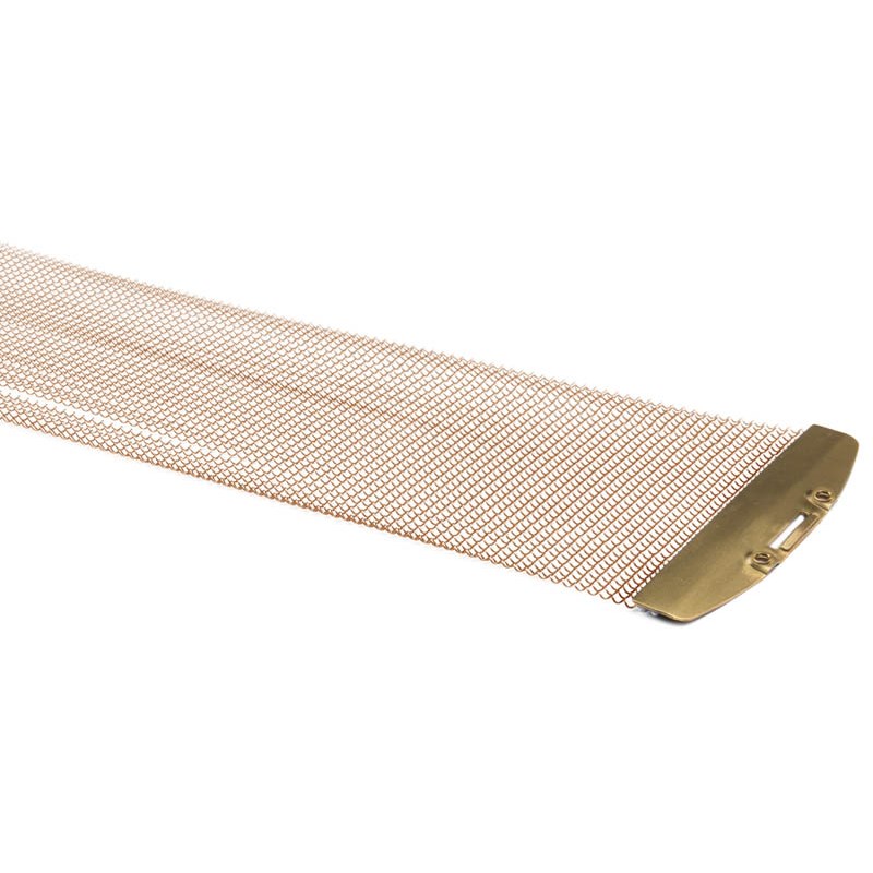 ■商品紹介An all new metal blend created and optimized for a tight sound.【シンバル材のブロンズを知り尽くしたSABIANがセレクトした、スネア・ワイヤー（スナッピー）が登場！】シンバルメーカーならでは独自の手法によって仕上げたフォスファーブロンズ装備したスネアワイヤー。ドラムシェルの自然な鳴りを妨げることなく、明るくきらびやか、そしてワイルドなサウンドづくりに貢献します。14インチ用構成：42本：Phosphor Bronze検索キーワード：イケベカテゴリ_ドラム_その他ドラムアクセサリ_SABIAN_新品 SW_SABIAN_新品 JAN:0622537073243 登録日:2014/08/28 セイビアン