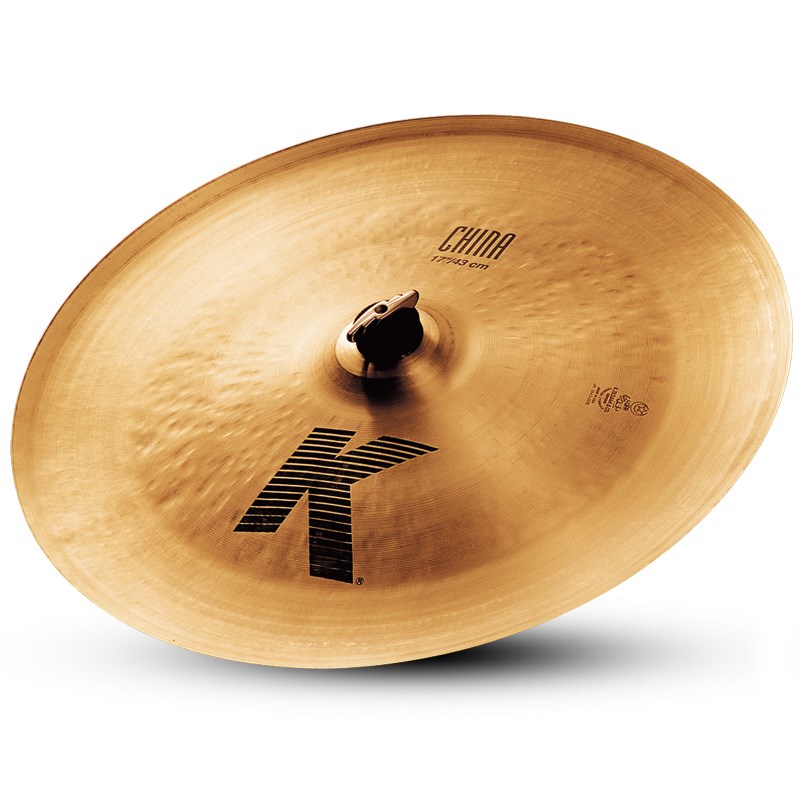 ■商品紹介【Dark Warm + Expressive 〜豊かな響きと表現力〜】K Zildjian19世紀のトルコでの誕生以来、世界中でドラマーの創造性をかきたて続けるシリーズ。入念なハンマリングとレイジング加工が幅広い音域でのハイとローの響きをブレンドする。優しくも、激しくも、その響きはアーティストの意のままに。＜China＞エキゾチックなチャイナサウンドの中でもメロウな音色。響きはダークでローピッチ。サイズ：17ウェイト：Thin検索キーワード：イケベカテゴリ_ドラム_シンバル_チャイナシンバル_Zildjian_K Zildjian_新品 SW_Zildjian_新品 JAN:0642388110638 登録日:2009/09/29 シンバル ジルジャン Kジルジャン