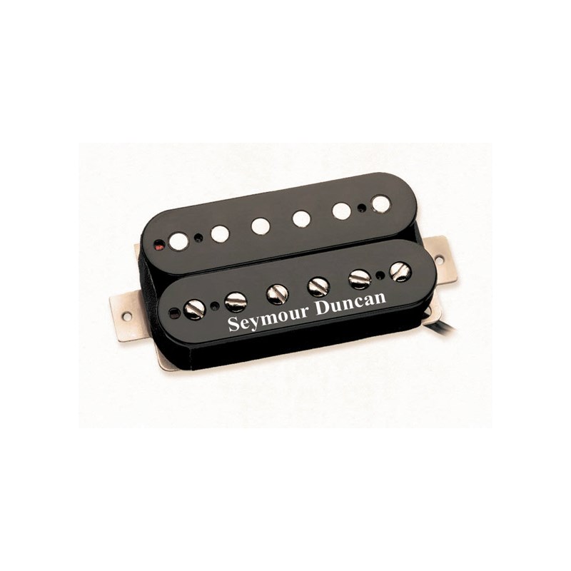 ■商品紹介Seymour Duncan The 59/Custom Hybrid Trembuckerこのモデルは二つの異なるコイルを組み合わせた、新しいスタイルのハムバッカーです。アジャスタブル・ポールピース側に'59 model、ノンアジャスタブル・ポールピース側にDuncan Customのコイルを採用しています。異なるワイヤーゲージを持つこれらのコイルにアルニコ5マグネットを組み合わせることで、クリアな高域と十分な低域、唸る様なミッドレンジが得られました。シリーズ配線時の直流抵抗値は約11kΩと、これまでセイモアダンカンのハムバッカー・ラインナップにはなかった、ヴィンテージ・ハムバッカーとハイアウトプット・ハムバッカーの中間に位置します。JB Model、 Duncan Custom、 Custom Custom、 Custom 5では出力が高過ぎ、'59 Model、 Screamin' Demonでは物足りないというプレイヤーにとってこの59/Custom Hybridは打って付けと言えます。80's ハードロック、クラシックメタルはもちろん、様々なジャンルにお薦めです。◆ Trembuckersトレムバッカーのポイントは、各モデルの特徴を生かしつつ、シンクロナイズドトレモロやフロイドローズタイプなどの広い弦ピッチを完全にカバーし、1〜6弦までのサウンドをもれなくバランスよくピックアップする事。つまり、フェンダースタイルの全てのギターにふさわしいブリッジポジション用ハムバッカーだという訳です。さらに多彩なサウンドバリエーションを可能にするため、全てのモデルに4コンダクターケーブルを採用しています。ホビンのサイズがSHシリーズよりも若干広いため、専用エスカッション（ブラック）が付属しています。ブリッジピックアップ上での1弦から6弦までの距離が50mm以上でしたら、Trembucker（TBシリーズ）をお選びください。Magnet: ALNICO-5Cable: 4-Con.検索キーワード：イケベカテゴリ_楽器アクセサリ_ピックアップ_エレキギター用ピックアップ_Seymour Duncan_Humbuckers_新品 SW_Seymour Duncan_新品 JAN:4515303619195 登録日:2017/09/21 ピックアップ ダンカン セイモアダンカン セイモア・ダンカン