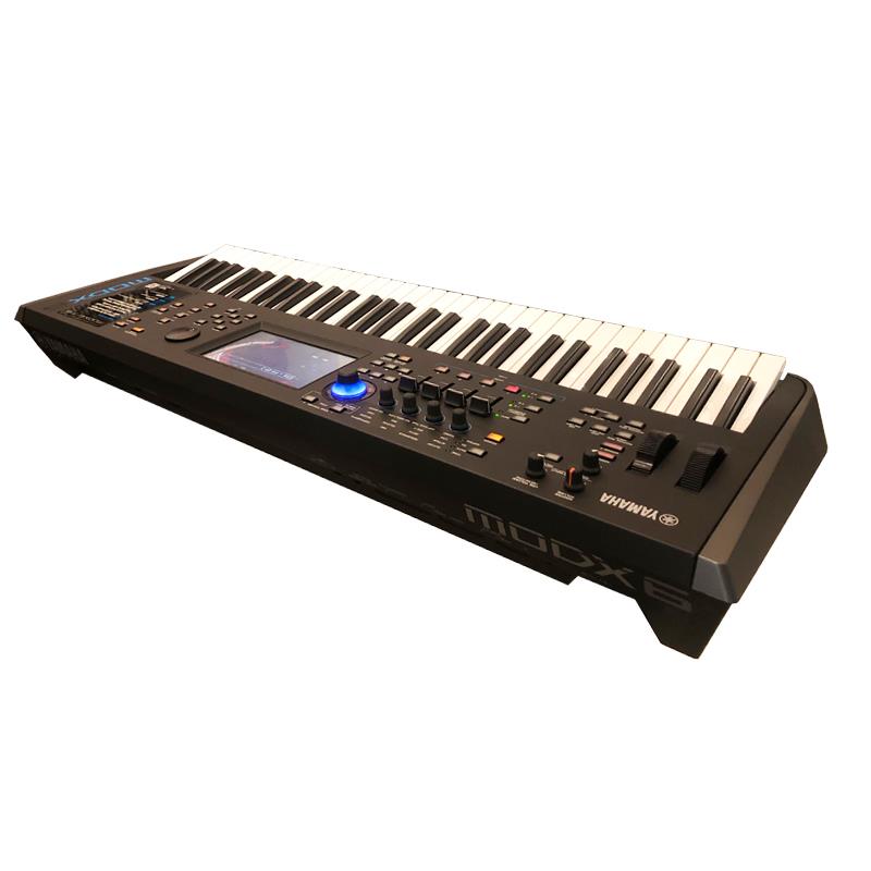 Yamaha MODX6+