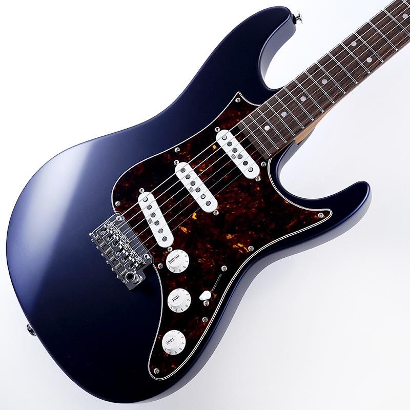 ■商品紹介サンプル品B級アウトレット特価！新世代ギタリストのスタンダード・モデル、AZ リセスあり/SSH配列 ◆AZ専用 Oval C（オーヴァルC）シェイプの S-TECH WOOD（エステック・ウッド）ローステッド・メイプル・ネック◆ローズウッド材を採用したコンパウンド・ラディアス指板（ナット部228mmR〜指板エンド部305mmR）◆セイモア・ダンカンと共同開発した Fortuna（フォーチューナ）ピックアップ◆ジャック側のトーン・ノブの回し具合と 5-Wayピックアップ・セレクター位置の組み合わせで、フロントまたはリア・ピックアップのミックス具合が調節可能な、ブレンダー機能を搭載。◆ノンリセス・キャビティにマウントした、スチール製・サドル & イナーシャ・ブロック搭載の Gotoh製T1502Sトレモロ・ブリッジ◆ポストの高さ調整が可能な H.A.P.機能付き Gotoh Magnum Lockマシンヘッド◆蓄光のLuminlay指板サイド・ドット・ポジション◆ジャンボサイズ・ステンレス・フレット◆牛骨ナット【Blender】AZ2203Nでは、伝統的なSSS配列・5Wayスイッチ仕様を基本とし、これにフロントまたはリア・ピックアップの音をブレンドすることに依りバリエーション豊かなサウンドを奏でられるブレンダー機能を搭載。ジャック側のトーン・ノブの回し具合と 5-Wayピックアップ・セレクター位置の組み合わせで、フロントまたはリア・ピックアップのミックス具合が調節可能な、ブレンダー機能を搭載。演奏中でも手軽に操作でき、サウンドメイクの幅を広げます。1ピックアップ・セレクターがフロント・ピックアップ単体を選択している位置の場合：トーン・ノブ目盛りが10の際は、フロント・ピックアップ単体のサウンドです。絞る方向に回していくにつれて、リア・ピックアップのサウンドがフェード的にブレンドされていきます。2ピックアップ・セレクターがフロント・ピックアップとミドル・ピックアップのハーフ・トーンを選択している位置の場合：トーン・ノブ目盛りが10の際は、フロント・ピックアップとミドル・ピックアップのハーフ・トーン・サウンドです。絞る方向に回していくにつれて、リア・ピックアップのサウンドがフェード的にブレンドされていきます。3ピックアップ・セレクターがミドル・ピックアップ単体を選択している位置の場合：ブレンダー機能は利きません。4ピックアップ・セレクターがリア・ピックアップとミドル・ピックアップのハーフ・トーンを選択している位置の場合：トーン・ノブ目盛りが10の際は、リア・ピックアップとミドル・ピックアップのハーフ・トーン・サウンドです。絞る方向に回していくにつれて、フロント・ピックアップのサウンドがフェード的にブレンドされていきます。5ピックアップ・セレクターがリア・ピックアップ単体を選択している位置の場合：トーン・ノブ目盛りが10の際は、リア・ピックアップ単体のサウンドです。絞る方向に回していくにつれて、フロント・ピックアップのサウンドがフェード的にブレンドされていきます。※本商品はサンプル品B級アウトレットの為、保証期間は3ヶ月となります。このため、個体により微細な擦り傷や小さな打ち傷、パーツのくもりが生じている場合がございますが、目立つようなダメージ、演奏上の不具合はございません（外観上のダメージは保証対象外となります）。■仕様詳細SpecsNeck type AZ Oval C S-TECH WOOD Roasted Maple neckBody Alder bodyFretboard Rosewood fretboard w/Mother of Pearl dot inlay & Luminlay side dot inlayFret Jumbo Stainless steel frets w/Prestige fret edge treatmentNut BoneMachine Head Gotoh Magnum Lock machine heads w/H.A.P.Bridge Gotoh T1502S tremolo bridgeNeck pickup Seymour Duncan Fortuna (S) neck pickupMiddle pickup Seymour Duncan Fortuna (S) middle pickupBridge pickup Seymour Duncan Fortuna (S) bridge pickupControls， Pickup selector 1 Volume， 1 Tone， 1 Blender， 5-way lever switchHardware color ChromeString gauge .010/.013/.017/.026/.036/.046 (D'Addario EXL110)Neck DimensionsScale 648mm/25.5Width at Nut 42mmWidth at Last Fret 56.4mmThickness at 1st 20.5mmThickness at 12th 22.5mmRadius 228 to 305mmR COMPOUNDハード・ケース付属検索キーワード：イケベカテゴリ_エレキギター_STタイプ_Ibanez_アウトレット SW_Ibanez_アウトレット JAN:2500010730068 登録日:2025/08/12 エレキギター アイバニーズ イバニーズ