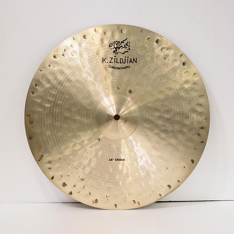 ■商品紹介☆中古品☆K Constantinople Crash 16インチの中古品が入荷いたしました。中古品の為、打痕や指紋汚れ等の使用感がございます。＜K Constantinople＞蘇るクラシックKサウンド、その比類なき表現力。ワイルドグループ・レイジング、ランダム＆エキストラ・ハンマリングが生む深い響きはジルジャン・シークレット・アロイの芸術性の高さの証明。＜Crash＞レスポンスは早く、倍音はオールドKのようにビンテージテイスト。サスティーンはスムーズに減衰する。サイズ：16インチウェイト（実測値）：約1045g検索キーワード：イケベカテゴリ_ドラム_シンバル_クラッシュ_Zildjian_K Constantinople_ユーズド SW_Zildjian_ユーズド JAN:2500190872183 登録日:2026/04/14 シンバル ジルジャン Kコンスタンチノープル