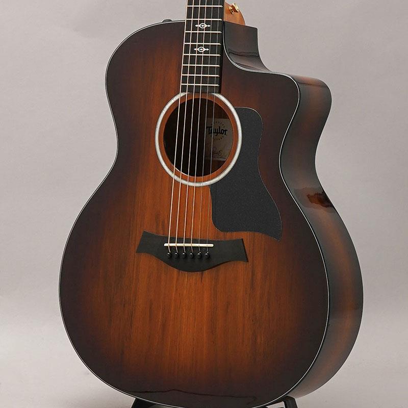 ■商品紹介コア材を使用したニュー200DLXシリーズ！Taylor 200 Seriesこちらはグランドオーディトリアムシェイプ、ソリッド・コアトップ、レイヤード・コアサイド＆バック、サペリネック、エボニー指板＆ブリッジのウッドマテリアルの「224ce-Koa DLX」。ボディがオールコアウッドで製作されており、コアならではの独特のサウンドを奏でます！ピックアップ・システムには新しく開発されたExpression System II（エクスプレッション・システム II）を搭載しております。 ES2のピエゾはサドルの下ではなく、サドルの側面に接する構造となっており、コンプレッション感の無いよりクリアーなサウンドになっております。また、それによりボディ全体の振動もしっかりとアウトプットすることが出来ます！■仕様詳細Top:　Solid Hawaiian Koa (gloss finish)Back and Sides:　Layered Hawaiian Koa (gloss finish)Neck:　Neo Tropical MahoganyNut Width:　1-11/16Fingerboard: Crelicam EbonyBridge: Crelicam EbonyScale Length: 25-1/2Pickups: Expression System 2ハードケース付き検索キーワード：イケベカテゴリ_アコースティック・エレアコギター_エレアコギター_TAYLOR_新品 SW_TAYLOR_新品 JAN:0887766126621 登録日:2026/02/27 エレアコ テイラー テーラー