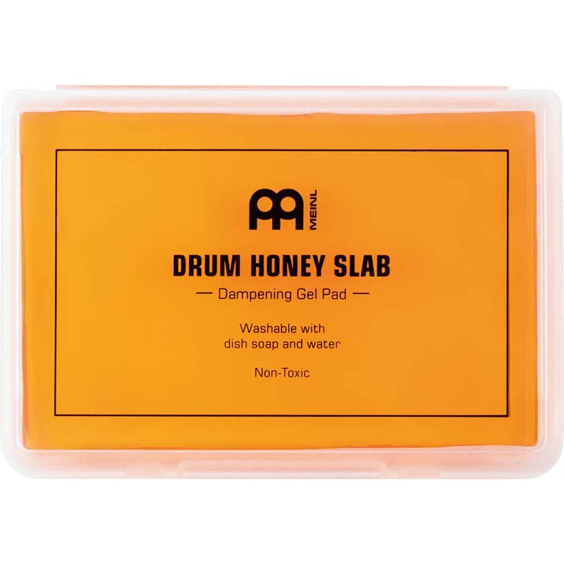 ■商品紹介Drum Honey Slab通常の MEINL Drum Honey よりも厚く大きな四角い製品。よりファットなサウンドを簡単に得られます。お好みでナイフ等でカットしての使用も可能です。■仕様詳細サイズ（長さ×幅×厚さ）：90×60×0.78mm重さ：50g検索キーワード：イケベカテゴリ_ドラム_その他ドラムアクセサリ_MEINL_新品 SW_MEINL_新品 JAN:0842960147032 登録日:2021/11/12 マイネル