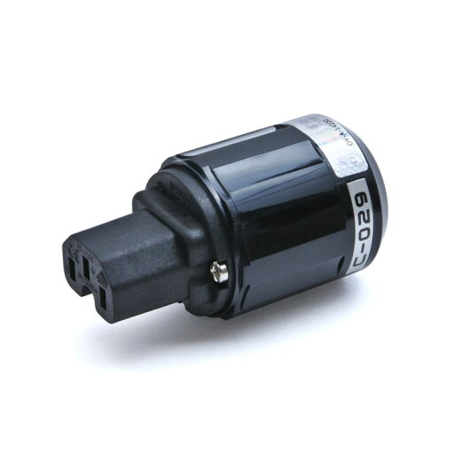 C-029(15A)【メス】 Oyaide (新品) C-029(15A)【メス】 Oyaide (新品)