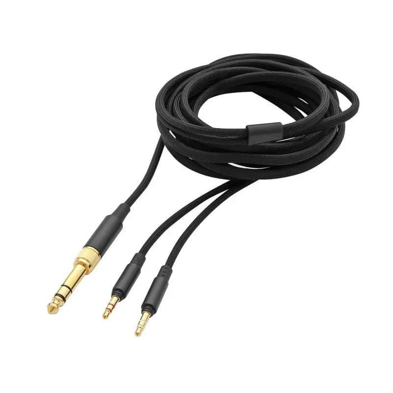 ■商品紹介ケーブル、3m、3.5mm ? 2 x 3.5mm・ケーブル全長にわたって電動スクリーンを装備・テキスタイル編み込み・ブラック・ヘッドホン側には、beyerdynamic独自のロック式搭載の3.5mmジャックプラグを採用・アンプ側には、3.5mmジャックプラグ、ネジ止め式6.35mmジャックアダプター付き・金メッキ端子・適応製品：T1(第2世代)/T1(第3世代)/T5 p(第2世代)/T5(第3世代)/AMIRON HOME/Aventho wired検索キーワード：イケベカテゴリ_レコーディング_ヘッドフォン・イヤフォン_リケーブル・アクセサリー_beyerdynamic_新品 SW_beyerdynamic_新品 JAN:4589702693773 登録日:2025/10/30 ベイヤーダイナミック