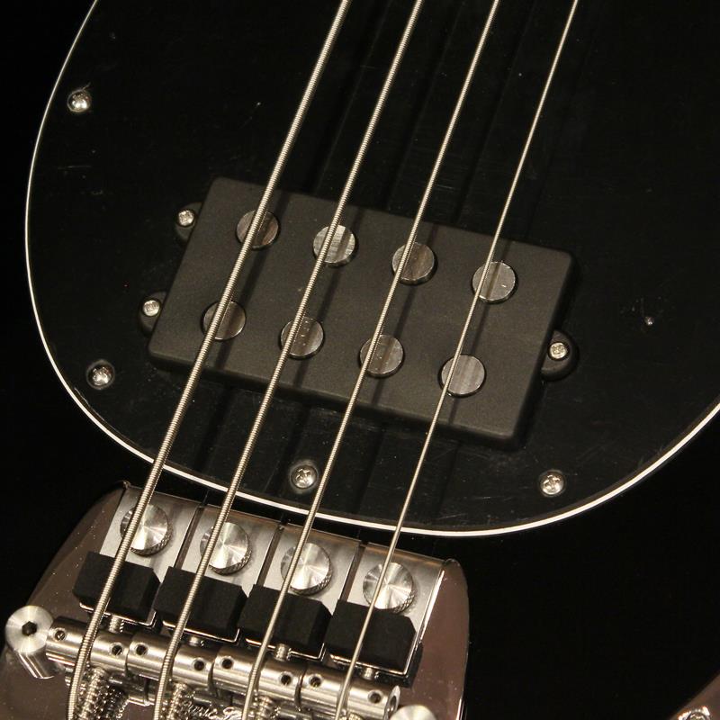 Retro '70s StingRay Bass (Black) MUSICMAN (新品)