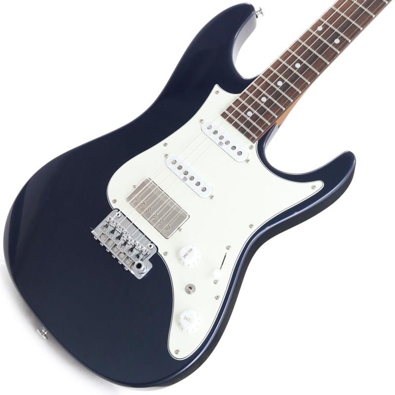 ■商品紹介本数限定特価品！！幅広く使えるクリーントーンをコンセプトとして生み出したAZ-N◆Rosewood fretboard with Stainless Fretsバランスの取れたサウンド・キャラクターで暖かみのあるトーンが特長のローズウッド材をAZに初めて採用しました。より幅広いジャンルに対応可能なクリーントーンに主眼を置いて開発するAZ-Nに最適な材料です。◆Compound Radius (228mm to 305mm) Fretboardロー・ポジションでの握り込んだコード・フォーム、ハイ・フレットでのリード・プレイ、どちらにも対応するべく採用したコンパウンド・ラディアス指板です。◆Seymour Duncan Fortuna pickups w/dyna-MIX 9 switching systemAZ専用ピックアップとしてSeymour Duncanと共同開発したHyperionと比べると、さらにナチュラルで幅広いジャンルに対応できるクリーントーン、プレイ・ニュアンスの出しやすさを求めて開発したのが、このAZ-N専用ピックアップ：Fortunaです。シーンによって使い分けられる様々なペダル・エフェクトとの相性の良さも考慮した、中出力のピックアップです。アルター・スイッチとの組み合わせで、二基のシングルコイル・ピックアップをシリーズ配線させるモードを含む、9通りのサウンドバリエーションを作るdyna-MIX 9（ダイナ‐ミックス9） スイッチング・システムを採用しています。◆Non-recessed bridge cavity従来AZモデルとは異なり、ボディ上面はリセスなしとしています。ブリッジ・プレートとギターのボディがダイレクトに接するため、音の強弱の表現力とプレイ・ニュアンスの再現性向上、さらにレゾナンスの良さが特長です。◆5 tremolo springs w/muting rubber弦振動をさらに効果的にボディへと伝達する5本掛けスプリングを採用しました。スプリングの共振/共鳴を抑えるために装着したゴム製のスプリング・ミュートを装備しています。◆Gotoh T1702B tremolo bridgeAZ-Nモデルに搭載するのは、ウォームでブライトな音色とレゾナンスの良さが特長のブラス製サドル＆イナーシャ・ブロックを採用したT1702Bトレモロ・ブリッジです。弦間ピッチは10.5mmのナロー・スペーシング設計で、スキッピングやハイブリッド・ピッキングを多用するプレイヤーが要求する、弦間をまたいだピッキングのしやすさを追求しています。また、Ibanez Edgeトレモロのアームや、ウルトラ・ライト・トレモロ・アーム（カーボン製/UTA20/別売）も流用出来るアーム・ソケットを採用。従来のアームの様に回し入れることなくスナップ・インでアームを装着することが可能です。アーム取り付け部のトルクキャップを回転させることで、簡単にトレモロ・アームのトルク調整ができます。加えて、スタッドに埋め込まれたイモネジでがっちりと固定することで、チューニングのスタビリティやレゾナンスに大きく貢献するスタッド・ロック機構をも標準装備しています。◆AZ Oval C S-TECH WOOD Roasted Maple 1pc neckネックには窒素加熱処理技術であるエステック処理されたメイプル材を使用しています。エステック処理された木材は形状安定性、反りに対する耐久性、耐水性、温度変化に強いといった特徴を持っており、日本国内で特許技術を取得しています。◆Luminlay side dot inlay照明などでめまぐるしく変化する演奏環境に対応してくれる、高い視認性を誇る3.0mm径の蓄光材ドット・ポジションを採用しています。暗いステージの上でも自分の弾きたい音を見失うことはないでしょう。◆An ergonomic body back contourコンテンポラリーなデザインを目指したオリジナル・ボディ形状です。薄く仕上げたボディ・コンターと大きめのエルボー・コンターは、プレイヤーとギターとの一体感を生み、演奏性向上にも大きく貢献します。またボディのくびれを深くすることで抱えた時やステージ上での取り回しが良く、高い演奏性を実現しています。ボディ表面と裏面とで角のRを変えており、座位/立位に関わらずギターを抱えた瞬間にフィット感が感じられるエルゴノミックな設計です。◆Super All Access Neck Jointボディ裏面から8mmの高低差で段彫りし、さらにネックとの接合部を球面に仕上げることで高い演奏性を実現したSuper All Accessネック・ジョイントです。低音弦側のカッタウェイを浅めに設計しており、ボディとネックとの設地面積を最大化することで、高い演奏性を保持しながらもサスティーンとレゾナンスの良さをも両立しています。◆Bone nut油含浸した牛骨ナットを採用しました。チューニングの安定性に大きく貢献するナットの滑りの良さと、ビンテージギターの様なレゾナンスを実現しています。◆Gotoh Magnum Lock machine heads w/H.A.P.チューニングのスタビリティに定評のあるGotoh製マグナムロック・マシンヘッドを採用しました。H.A.P（Height Adjustable Post）機構を搭載しており、ポスト高さを調節することが可能で、各弦毎に適切なテンションが得られます。※画像はサンプルです。製品の特性上、杢目、色合いは個体ごとに異なります。■仕様詳細SPECneck type AZ Oval CS-TECH WOOD Roasted Maple necktop/back/body Alder bodyfretboard Rosewood fretboardMother of Pearl dot inlayfret Jumbo Stainless Steel fretsPrestige fret edge treatmentnumber of frets 22bridge Gotoh T1702B bridgestring space 10.5mmneck pickup Seymour Duncan Fortuna (S) neck pickupPassive/Alnicomiddle pickup Seymour Duncan Fortuna (S) middle pickupPassive/Alnicobridge pickup Seymour Duncan Fortuna (H) bridge pickupPassive/Alnicofactory tuning 1E，2B，3G，4D，5A，6Estrings D'Addario EXL110string gauge .010/.013/.017/.026/.036/.046nut Bone nuthardware color ChromeNECK DIMENSIONSScale 648mm/25.5Width 42mm at NUTWidth 56.4mm at 22FThickness 20.5mm at 1FThickness 22.5mm at 12FRadius 228mmR to 305mmR COMPOUNDハードシェル・ケース付属検索キーワード：イケベカテゴリ_エレキギター_STタイプ_Ibanez_アウトレット SW_Ibanez_アウトレット JAN:2500010150866 登録日:2026/06/12 エレキギター アイバニーズ イバニーズ