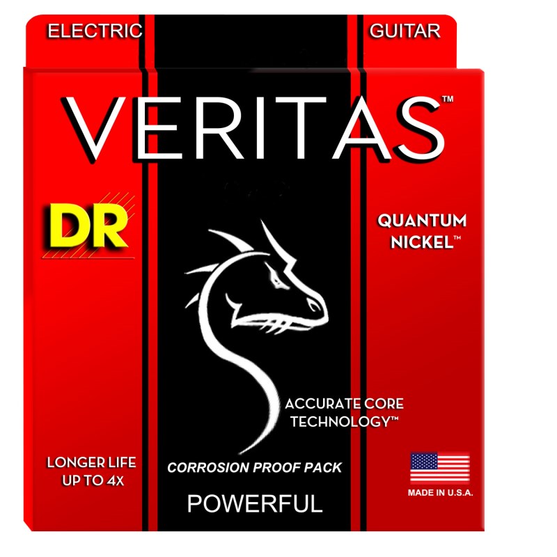 ■商品紹介NAMM SHOWにて発表になったDRの新エレキギター弦「VERITAS」！VERITASはDR独自の技術でコア材を極限まで研磨し、独自素材であるカンタムニッケルをハンドワウンドした今までにない新しいエレキギター弦です。コア表面を均一にしたことでよりタイトにワウンドすることを可能にした弦は、汚れや汗の侵入を防ぐため、アンコーティングとロングライフを両立させました。カンタムニッケルの持つクリアで上質なサウンドはワイドレンジかつ、分離のよいサウンドとかつて無いボディ鳴りを実現。また、しなやかな弾力は演奏性の向上、繊細なパフォーマンスを可能にしています。自然な弦振動を追求する事で、変速チューニングでも驚くほどピッチが安定する弦に仕上がりました。さらに、豊かなサスティンを持ちリッチなサウンドを奏でるXENON power-plain弦の1弦、2弦、3弦が追加で封入されています。楽器との相性や演奏性に合わせお好みでご選択いただけます。DR独自のワウンド前のコア材を極限まで研磨する技術は、ドロップダウンチューニング用の弦として人気の高いDDTシリーズにも採用されています。このことからもチューニングの安定性の高さがわかります。■品番/ゲージ：　VTE-9/46/9-11-16-26-36-46検索キーワード：イケベカテゴリ_楽器アクセサリ_弦_エレキギター弦_DR_新品 SW_DR_新品 JAN:0600781006576 登録日:2019/02/18 エレキギター弦 ギター弦 エレキ弦