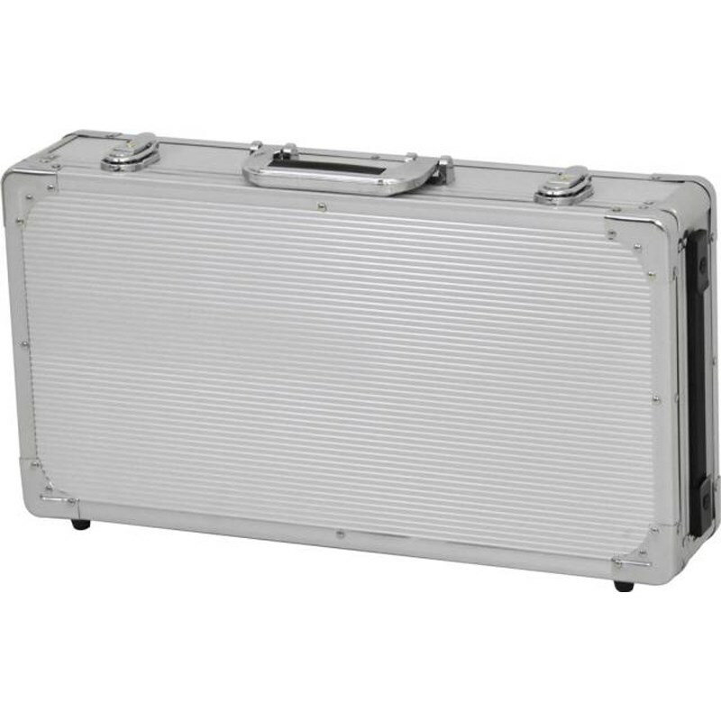 ■商品紹介エフェクターケースサイズ(内寸)幅:約495mm奥行:約250mm高さ:約65mm+20mm (上蓋+下蓋)重量:約2.5kgカラー:シルバー※縦置き用ハンドル付※デザイン、形状、色などは、予告無く変更される場合がございます。予めご了承下さい。検索キーワード：イケベカテゴリ_エフェクター_エフェクトボード・ラックケース_ラックケース_キョーリツ_新品 SW_キョーリツ_新品 JAN:4534853662802 登録日:2025/04/20 エフェクトボード エフェクトケース エフェクターケース KC Kyoritsu