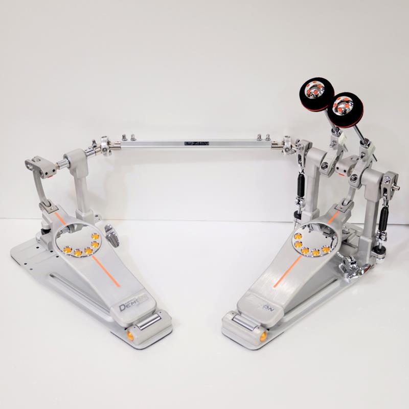 P-3002D [DEMON DRIVE DOUBLE PEDAL]【店頭展示特価品】 Pearl (アウトレット 美品)