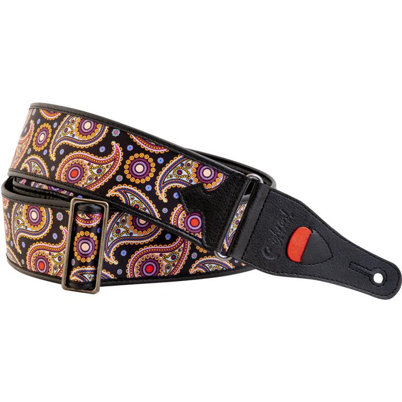 ■商品紹介TALISMAN Straps， Prepare to be Amazed!環境に配慮しながらも、ファッション性を損なわないGRS素材のストラップ。サステナブルなライフスタイルを応援します。快適な装着感を実現するためにパッドを備え、両端にピックホルダーを装備し利便性を向上、より長く愛用いただけるようにエンドタブにエッジングを施しています。※GRS（Global Recycled Standard）認証とは、リサイクルされた材料の使用を増やすことを目的に、2008 年に Control Union Certificationsによって策定された国際的な自主基準です。最終製品に含まれる原材料の20％にリサイクル材料が含まれているかどうかを審査するRCS（Recycled Claim Standard）に加えて、社会面、環境面、化学面を審査します。※生地のロスを最小限にするため柄が一点一点異なります。〜ブランド紹介〜RightOn! STRAPS(ライトオン！ストラップス)は、スペインでファッションブランドを手がけるGilcar社のブランドとして、2012年に生まれました。Gilcar社はDiesel、Zara、Massimo Dutti、Mango、Desigual、Adolfo Dominguez、Carolina Herrera等の国際的なブランドのベルト、バッグ、ブレスレットを始め、多岐にわたる革製品を作っております。品質に厳しいアパレル市場に製品を供給してきた歴史は40年以上に渡ります。スペック■幅：6cm■長さ：95〜150cm■製造国：スペイン【※ご注意ください。こちらの商品はお取り寄せ品です。※】メーカー在庫がある場合は約1週間程度でご用意可能ですが、在庫切れの場合は数週間を要する可能性がございます。また、メーカー入荷状況によってはご用意できない可能性もございますので、予めご了承ください。お急ぎのお客様はメール、または、お電話でお問い合わせ下さいませ。検索キーワード：イケベカテゴリ_楽器アクセサリ_ギターストラップ_RIGHTON STRAPS_新品 SW_RIGHTON STRAPS_新品 JAN:8419612002517 登録日:2025/11/23 ストラップ ギターストラップ ライトオン