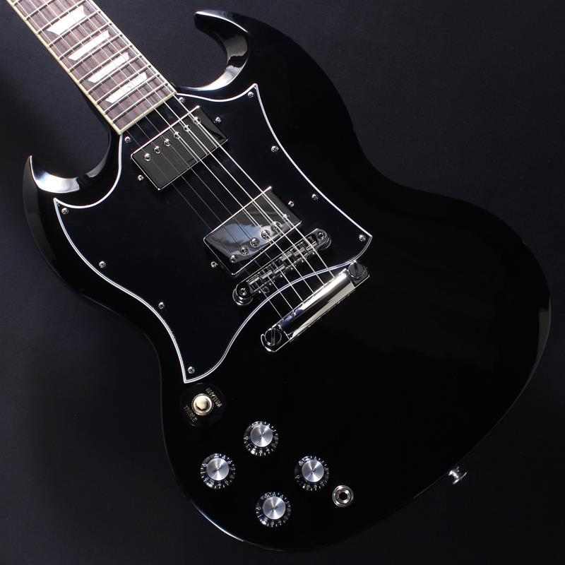■商品紹介B級アウトレットスペシャルプライス！SG Standardレス・ポールと並ぶ大人気モデルSG Standard！こちらはラージピックガード仕様、ネックジョイント位置もStandard‘61と比較しヘッド寄りでジョンイントされた仕様となっております。薄いソリッド・マホガニー・ダブルカッタウェイ・ボディとスリムテーパーに仕上られたネックシェイプに、490R＆490Tピックアップを組み合わせ適度なパワー感を持たせたヴィンテージフィール溢れるサウンドをアウトプット致します。また、ハードウェア類もグローバーペグ、サドルの可動幅の大きいナッシュビルT.O.Mブリッジ、アルミテイルピースの採用等、使い勝手と精度を兼ね備えた仕上がりとなっております。レスポールとはまた違ったSGの魅力を是非体感下さい！※本商品はB級特価品となります為、細かな擦り傷や、パーツのくすみが散見します。※掲載画像以外の外観瑕疵部分がある場合がございます。※保証に関しましてはプレイアビリティに関する点のみとなり、通常とは異なるアウトレット保証となります。約3.24kgギグバッグ付属■仕様詳細BodyBody Material: MahoganyFinish: Gloss Nitrocellulose LacquerNeckNeck Material: MahoganyNeck Profile: RoundedScale Length: 24.75 / 62.865cmFingerboard Material: RosewoodFingerboard Radius: 12 / 304.8mmNumber of Frets: 22Frets: Medium JumboNut Material: Graph TechNut Width: 1.695 / 43.05mmEnd-of-Board Width: 2.26 / 57.4mmInlays: Acrylic TrapezoidsHardwareFinish: ChromeBridge: Aluminum Nashville Tune-O-MaticTailpiece: Aluminum Stop BarTuners: Grover Rotomatics w/ Kidney ButtonsPick Guard: Black 5-ply Full FaceControl Knobs: Black Top Hats with Silver ReflectorSwitch Tip: CreamSwitch Washer: BlackElectronicsNeck Pickup: 490RBridge Pickup: 490TControls: 2 Volumes， 2 Tones & Toggle Switch検索キーワード：イケベカテゴリ_エレキギター_SGタイプ_Gibson_SG Models_アウトレット SW_Gibson_アウトレット JAN:2500010856508 登録日:2026/03/24 エレキギター ギブソン エスジー