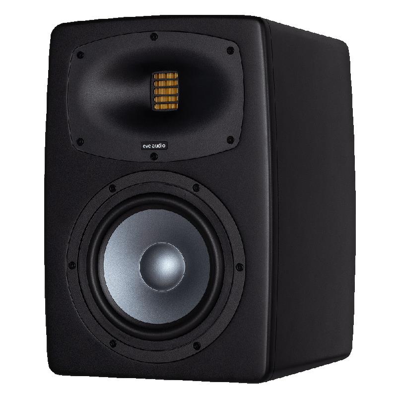 ■商品紹介EVE Audioが提案する 次世代のニアフィールドモニタリングEVE Audio EXOシリーズは広範囲な周波数帯域にわたって極めて高い精度で音声を再生する次世代のニアフィールドモニターです。極めて広いスイートスポット、完璧なステレオイメージ、そして均一な指向性、正確で深みのある低域再生を実現し、高い精度のニアフィールドモニタリングを提供します。EXO27はウーファーサイズ 6.5インチの2ウェイアクティブサブウーファーです。スタジオのニアフィールドモニターとして卓越したモニタリング環境を提供します。◆Precision Air Motion Tweeter & GDCウェーブガイドEXOシリーズは新開発のPrecision Air Motion ツィーターとそのまわりの窪み形状のプレート Guided Directivity Control（GDC） ウェーブガイドを搭載し、これまでのEVE Audio SCシリーズモニターからさらなる進化を遂げています。この革新的なPrecision Air Motion ツイーターと先進のGDCウェーブガイドの組み合わせにより、超広域スイートスポット、完璧なステレオイメージング、均質な分散特性を実現。深みのある低音は精密かつ制御され、拡張された周波数帯域全体で高い精度を発揮します。新開発のEXO Precision Air MotionツイーターとGDCウェーブガイドの組み合わせにより、精密な指向性と詳細なステレオイメージを実現。超軽量で安定性に優れたポリアミド製AMTは、超高速の過渡応答、高効率、歪みの少ない高域再生を可能にし、より広いスイートスポットを提供します。これにより広いリスニングエリアを実現し、リスニング位置によるサウンドイメージの変化を最小限に抑えます。イマーシブ環境においてもステレオイメージングと空間統合性が向上します。◆LDEエンクロージャーEXO seriesのエンクロージャーは音響性能の卓越性を追求して設計されたに気流を最適化するLDEエンクロージャー（低回折エンクロージャー）を開発、採用しました。丸みを帯びたエッジを持つ曲面デザインは、不要な音の回折を効果的に低減し、よりクリーンで正確なリスニング体験を実現します。空力特性を向上させた改良型リアバスレフポートにより、より深い低域チューニングが可能となり、ポートノイズが大幅に低減されています。◆CAL ダイアフラム ウーファーウーファーは新開発のCALダイアフラム（コーティングアルミニウム）を採用。そのサイズながら驚くほど深い低域と透明感のある中域を再生します。軽量アルミニウムコーンは、共振抑制ダストキャップと最適化されたマグネットシステムを備え、極めて正確でダイナミックな再生を実現。歪みを大幅に低減し、また、空気抵抗を減少させ、よりクリアーな低域再生を実現しています。◆ハイエンド DSPによるRoom Adaption Filter 搭載。EXO series はハイエンドな32bitDSPと最新のADC/DACを搭載。超低歪みと広いダイナミックレンジを実現しています。さらに背面のOLEDディスプレイとスマートコントロールノブでリアルタイムでフィルター調整が可能です。限られた設置場所でもモニタリングに最適な音質を提供します。・低歪みでハイパワーなクラスDアンプ・底面にM6マウントホール。（ スピーカープレート：K&M 24352 and K&M 24354に合致）・EXOシリーズのためにデザインされたよりクリアーで深い低域再生を実現するバスレフポート。・レベルピークを回避するフェードイン機能・パソコンとネットワーク接続することでアプリケーションソフトウェア「EVE Control」によるスピーカーシステムの管理が可能（開発中）・XLRバランスアナログ、RCAアンバランスアナログ、S/PDIFデジタル入力を搭載。●仕様設定：・ボリューム：mute ~+10dB / 0.5dB step・Room Adaption FilterLow -Shelf Filter : ＜300Hz -5 dB to +3 dBDesk Filter Cut（デスクトップ設置時の低域の反射に対応）: 550Hz -5dto + 3dBMid EQ : 3.2KHz -3dB~3dBHigh-Shelf Filter : ＞3KHz -5dB~3dB・インプットセレクト：アナログXLR/アナログRCA/デジタル SPDIF(Left/Right選択）/ SPDIFモノ・入力感度（ADC）：-10dBV / +4dBV・Delay：最大18ms ( 0.3ms step)入出力：アナログ入力：バランスXLR/アンバランスRCAデジタル入出力：S/PDIF in/out （L/R/mono）192KHz/24bit仕様：6.5 woofer116 dB max SPL41-24KHz Frequency range (- 3 dB at 1 m full space)2200Hz ; Cross-Over Freq.HF 140W+ LF 140Ww234 x h344 x d280 mm / 8.1kgEVE Audio :EVE Audio は2011年ドイツ・ベルリンでRoland Stenz氏によって創業されたモニター・スピーカー・メーカーです。同社のCEO兼開発トップを務めるRoland氏はドイツ統一前の1980年中頃、旧東ドイツ最大の放送機器メーカー RFZの研究開発部門でキャリアをスタートし、その後、ベルリンのハイファイスピーカーメーカーでの開発職を経て、1999年に後に世界的なスタジオ・モニター・ブランドとなるADAM Audioを立ち上げ、代表取締役を2010年まで勤めてきました。2010年に新たなモニタースピーカーシリーズを開発。それを機に2011年にEVE Audioを立ち上げました。ドイツの地で40年に渡ってプロフェッショナルオーディオ機器の開発に携わってきた Roland氏の理想のモニター・スピーカーを生み出し続ける企業、それがEVE Audioです。EVE Audioのスピーカーはモニター・スピーカーとして入力ソースに対して忠実な音声を再生することです。それは単純にフラットな周波数特性ということではなく、耳障りのよいサウンドというだけでもありません。原音の持つ空気感も含めた忠実な原音再生を実現するスピーカーの開発を目的としています。ベルリン本社にはオフォス、倉庫に加え、研究開発のため無響室、残教室も備え、常に最先端の製品開発を行っています検索キーワード：イケベカテゴリ_レコーディング_モニタースピーカー_モニタースピーカー_EVE Audio_新品 SW_EVE Audio_新品 JAN:4250626301036 登録日:2026/04/17 モニタースピーカー スタジオモニター